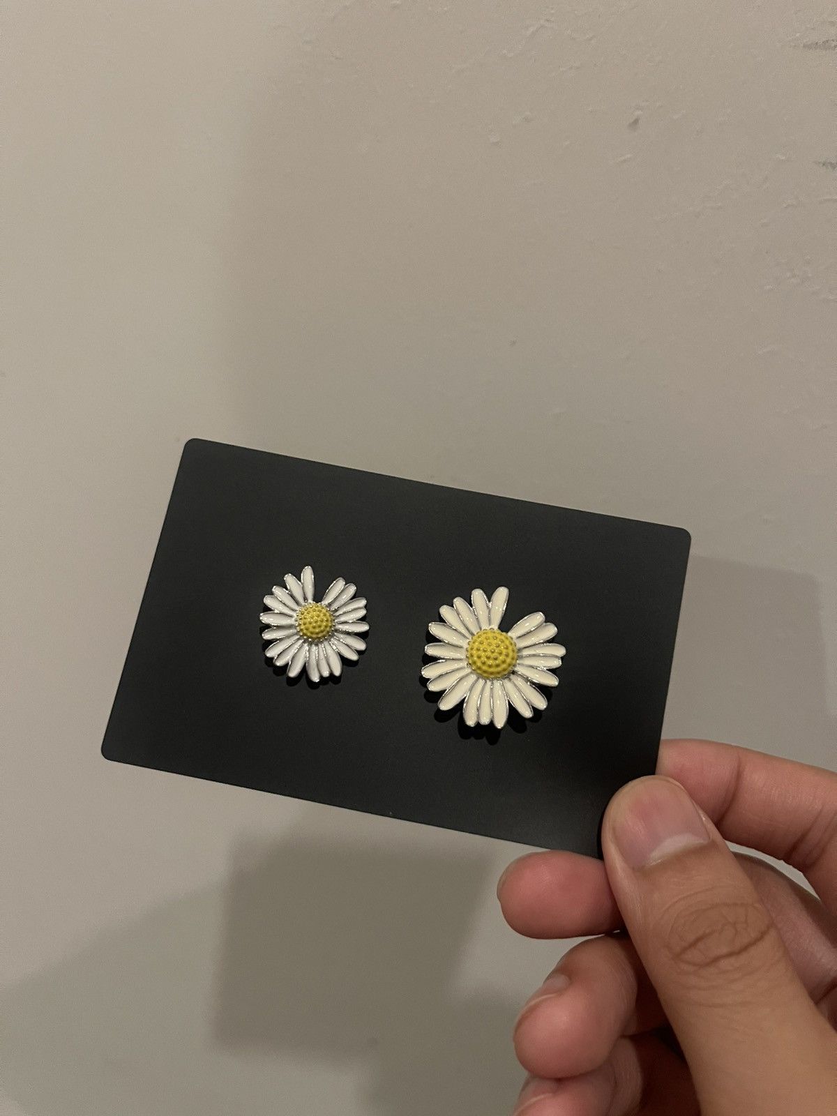 peaceminusone Peaceminusone Daisy Pin Set #1 Size ONE SIZE - 2 Thumbnail