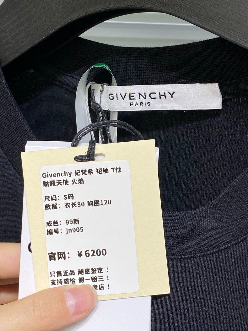 Givenchy Givenchy Short Sleeve T-Shirt Skull Angel Flames 2506-Nexta Size US S / EU 44-46 / 1 - 8 Thumbnail