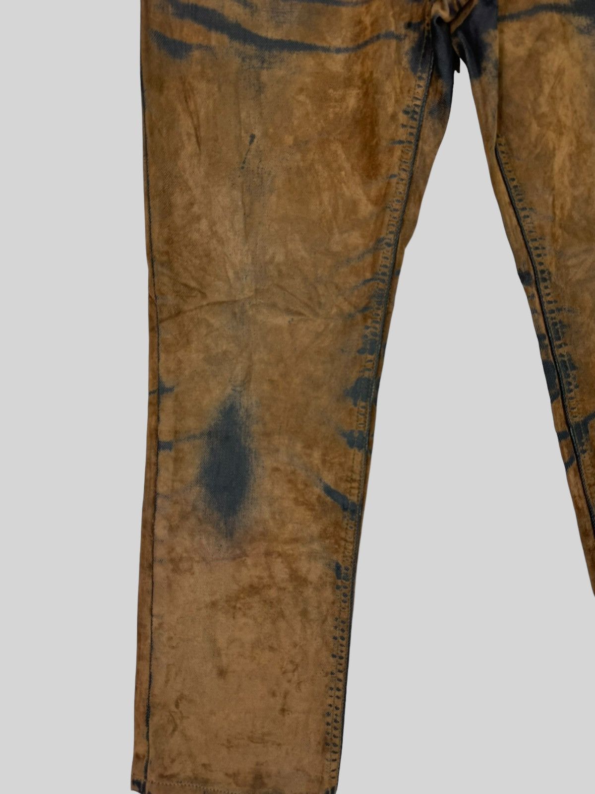 Tornado Mart VINTAGE E.BLUE RAINBOW CLAW MARKS BROWN DISTRESSED JEAN Size US 29 - 7 Thumbnail