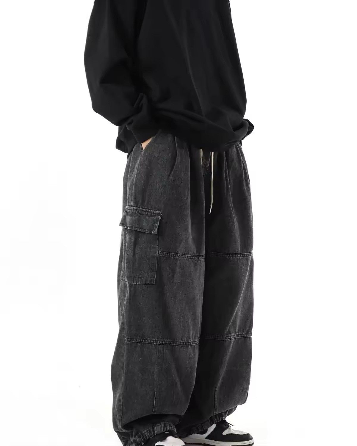 Japanese Brand Black Baggy Cargo SweatPant Size US 32 / EU 48 - 5 Thumbnail