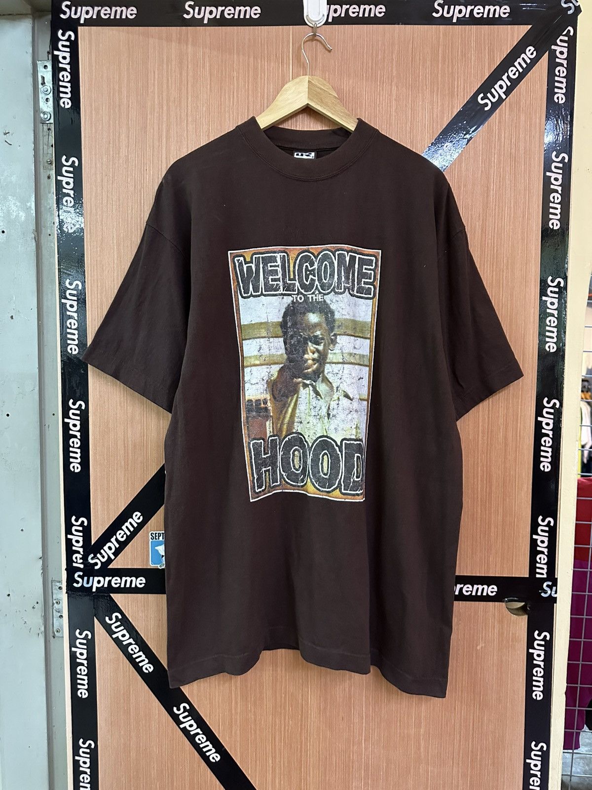 Rap Tees Vintage Welcome To The Hood Arme Weapon Tees Size US XXL / EU 58 / 5 - 1 Thumbnail