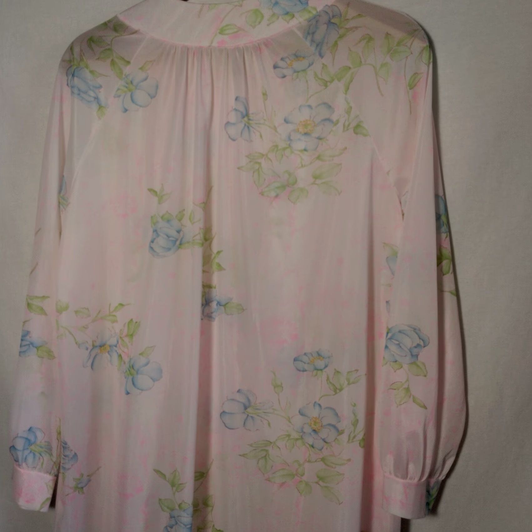 Pinko VINTAGE Pink Floral Nightgown Women's Large Nylon Semi Sheer Button Collar Grannycore 40" Sleepwear Size ONE SIZE - 5 Thumbnail