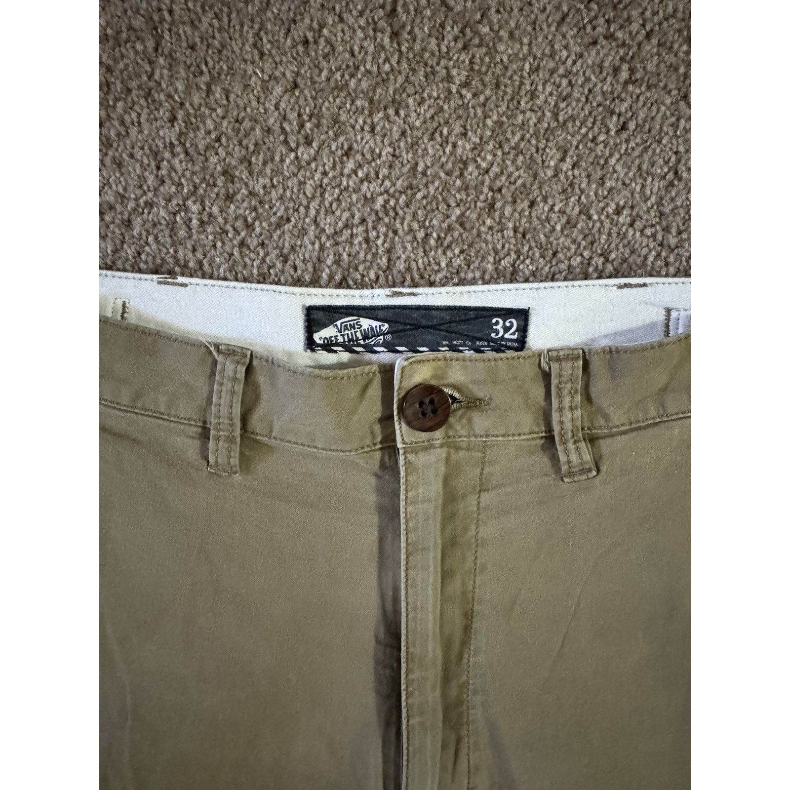 Vans Vtg Y2K Vans Cargo Shorts Mens Size 32 Size US 33 - 2 Thumbnail