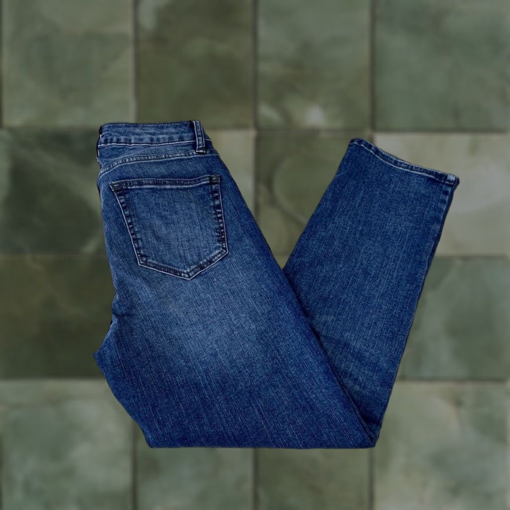Vintage Daily Ritual Women's Medium Wash Cropped Jeans 27 Mid Rise Blue Size 27" / US 4 / IT 40 - 1 Thumbnail