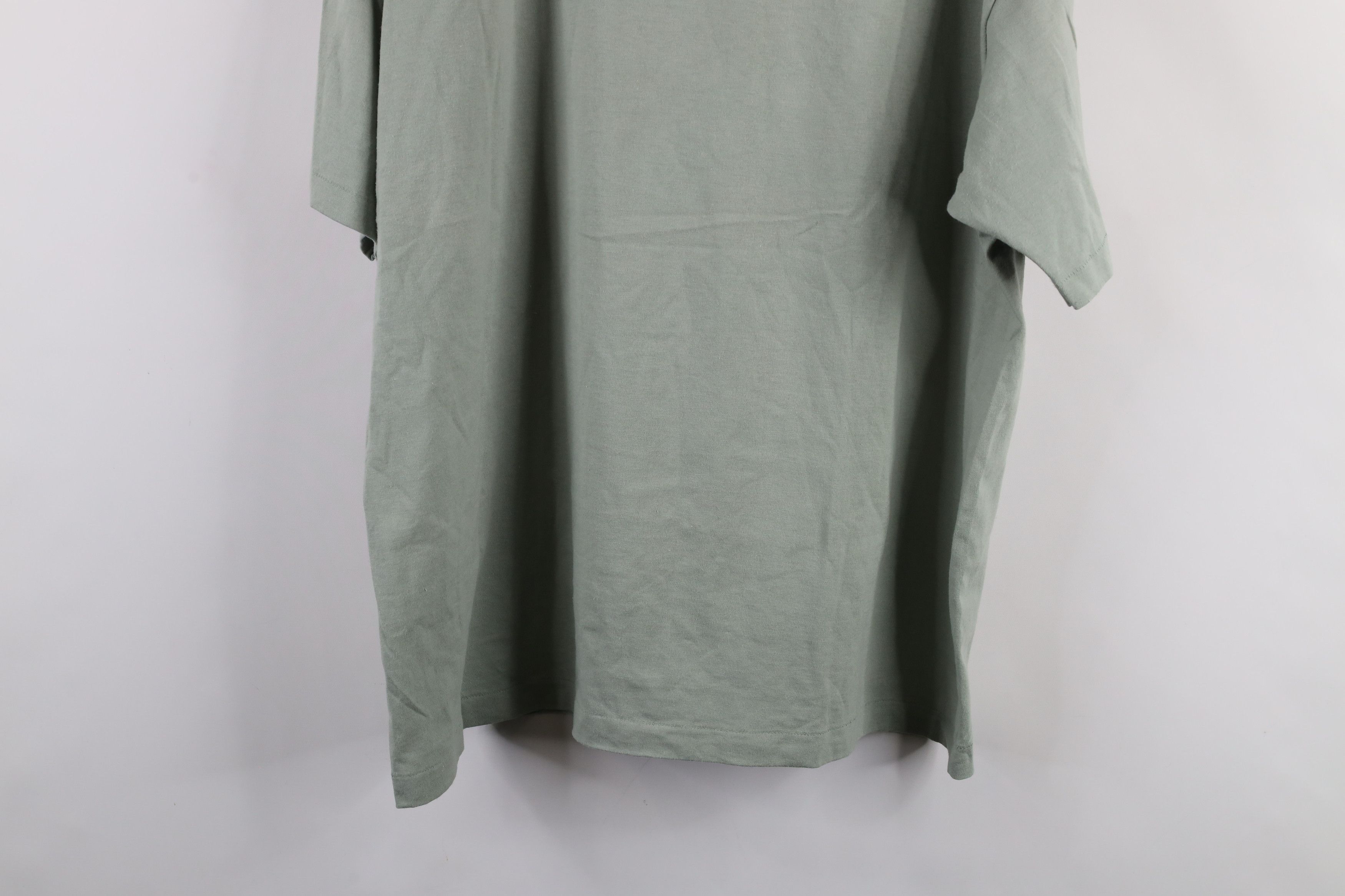 Vintage Vintage 90s Nova Scotia Airplane Club T-Shirt Green USA Size US XL / EU 56 / 4 - 11 Thumbnail