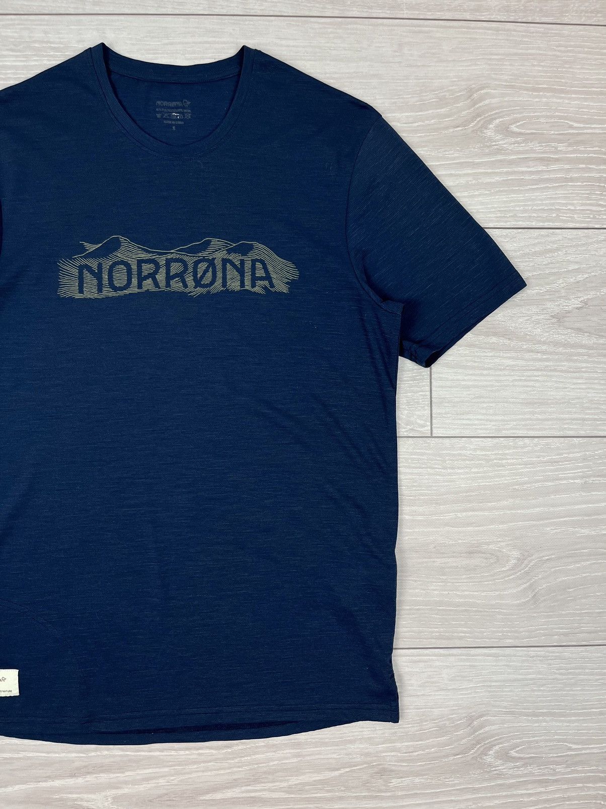Norrona Norrona Svalbard Wool Logo Outdoor T Shirt Size US S / EU 44-46 / 1 - 2 Thumbnail