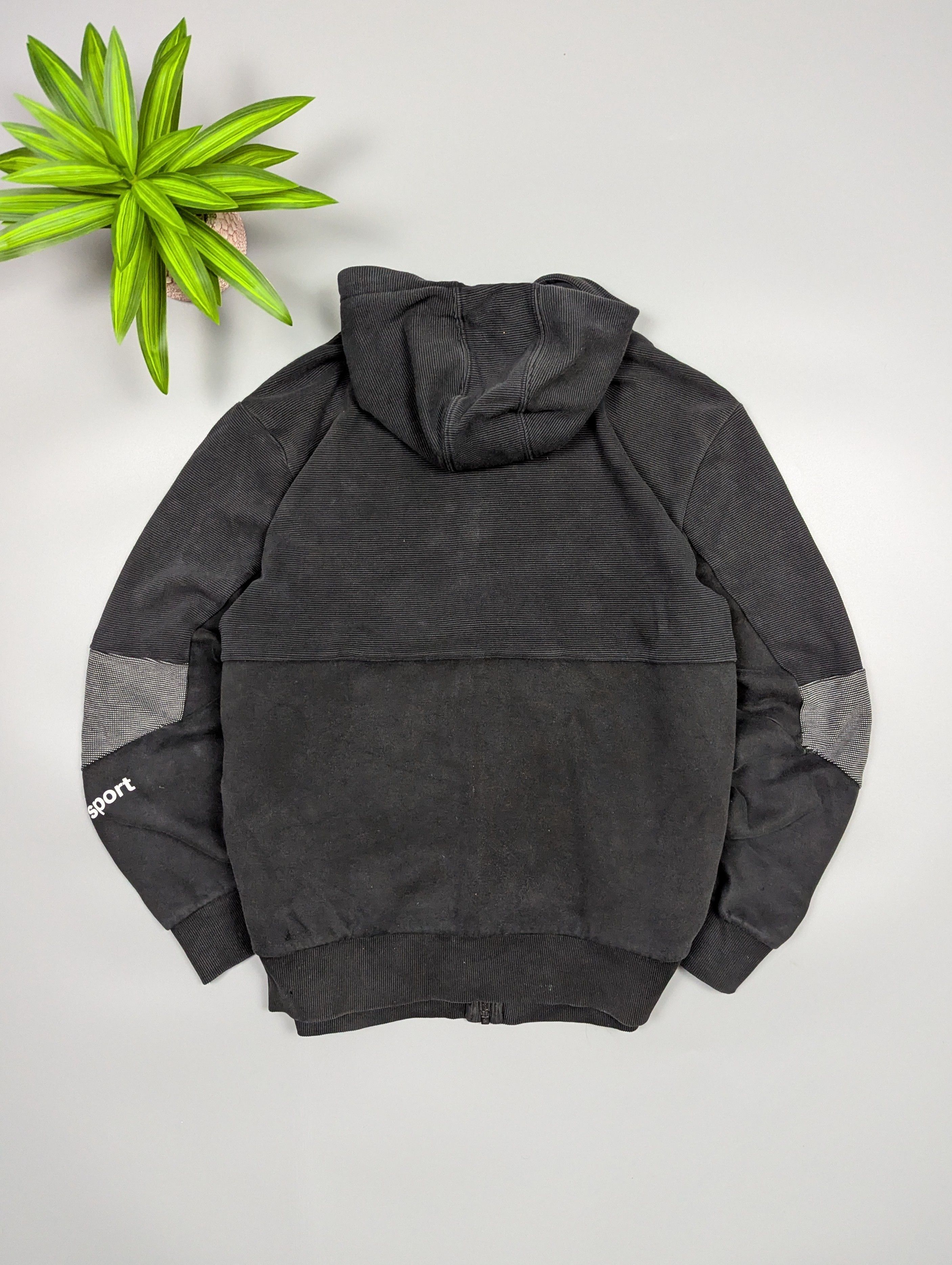 BMW × Puma Puma x BMW M Motorsport Distressed Black Hoodie Full Zip Size US L / EU 52-54 / 3 - 14 Thumbnail