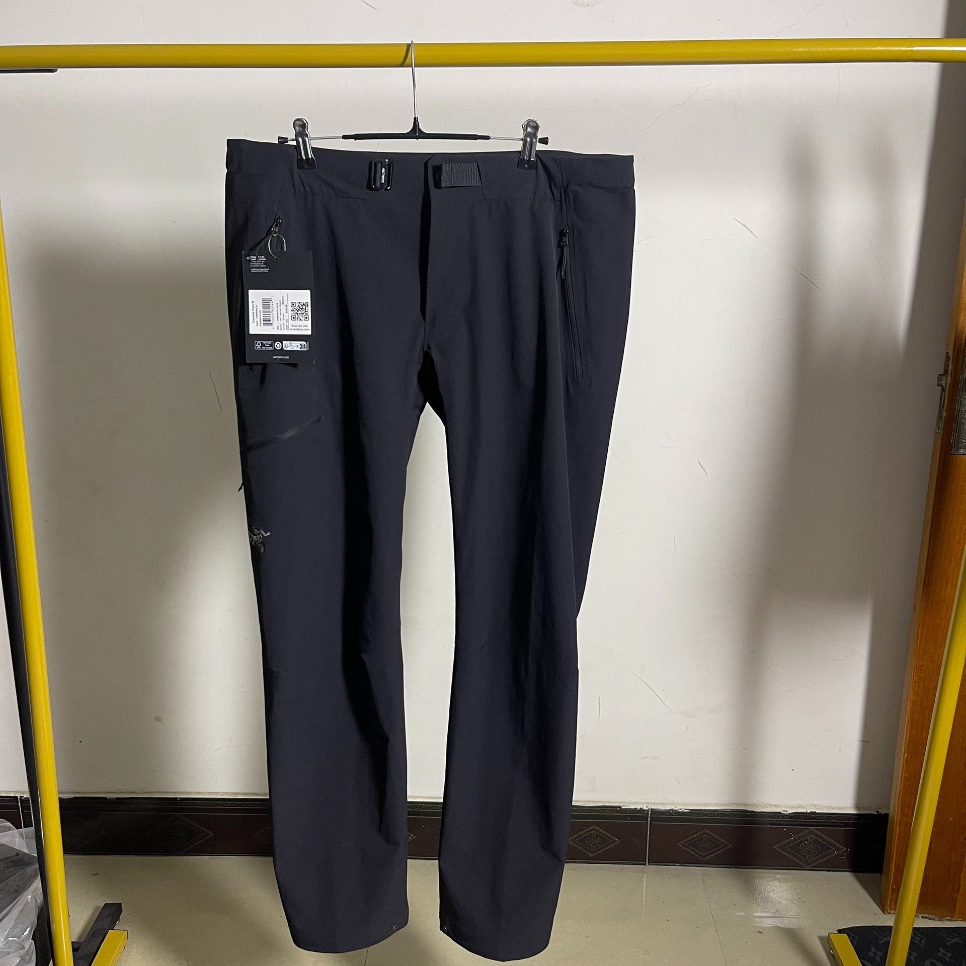 Arc'teryx Arcteryx Gamma Pant Men's Size US 36 / EU 52 - 1 Thumbnail