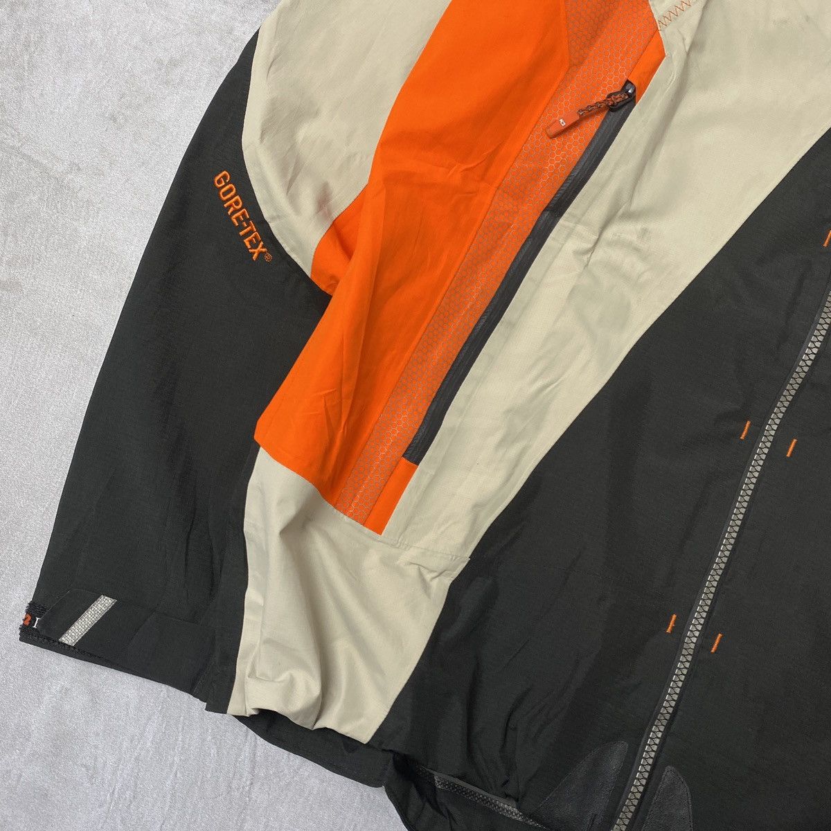 Goretex K2 goretex jacket 3tone Size US M / EU 48-50 / 2 - 4 Thumbnail