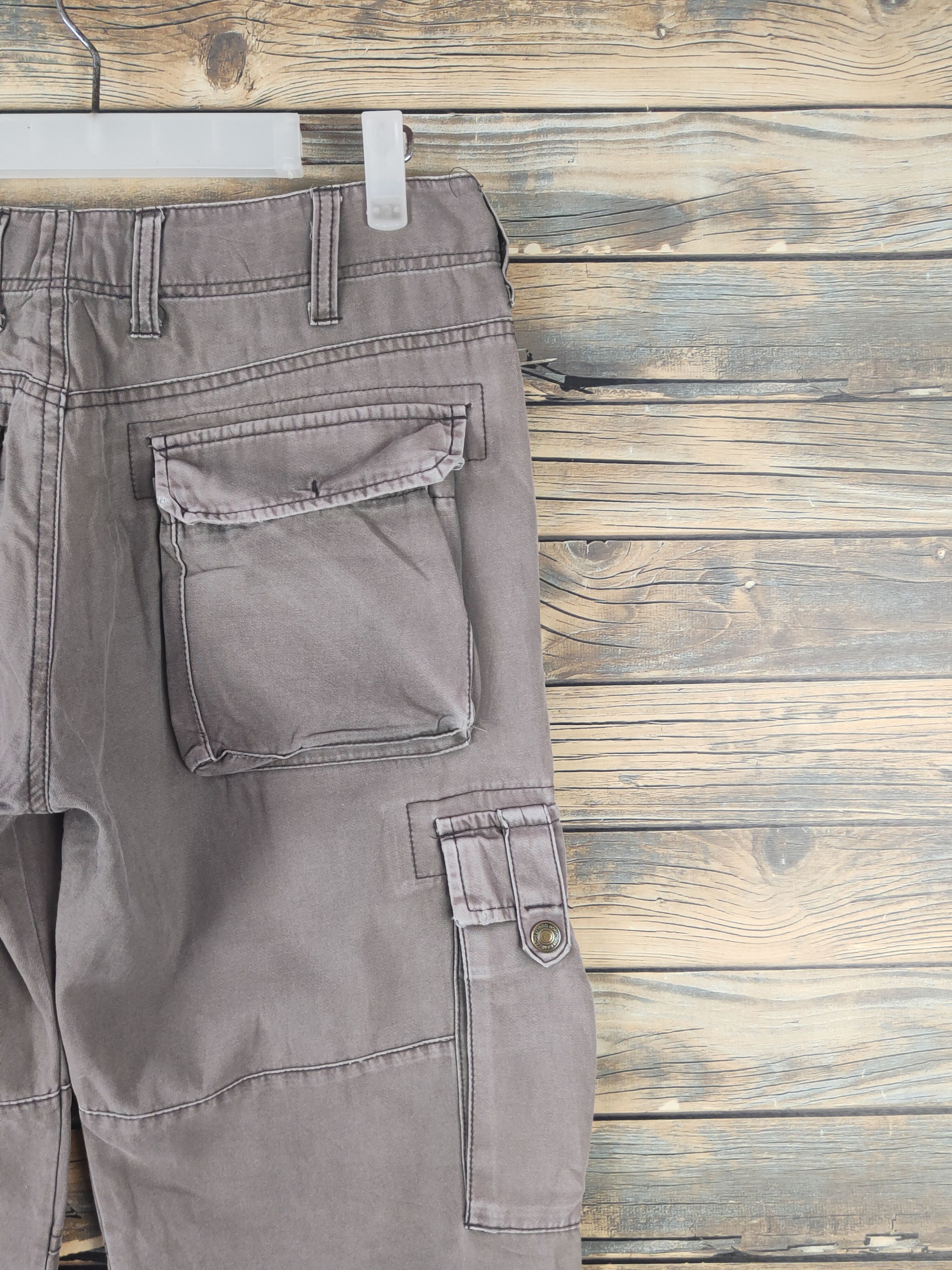 Japanese Brand DL Japanese Brand Brown Faded Multipocket Cargo Pants #1644 Size US 30 / EU 46 - 10 Thumbnail