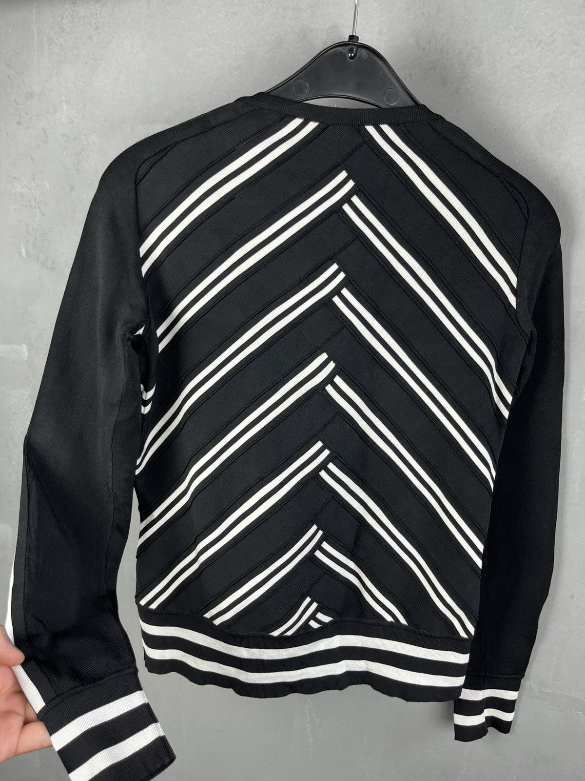Dior Dior pullover vintage Size M / US 6-8 / IT 42-44 - 11 Thumbnail