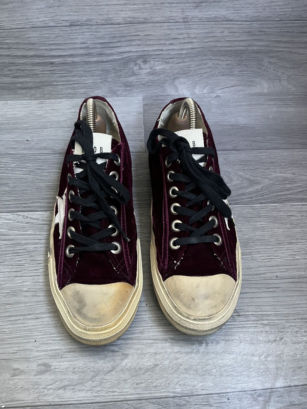 Golden Goose Golden star v-star velvet low top sneakers sz 39 Size US 9 / IT 39 - 2 Thumbnail