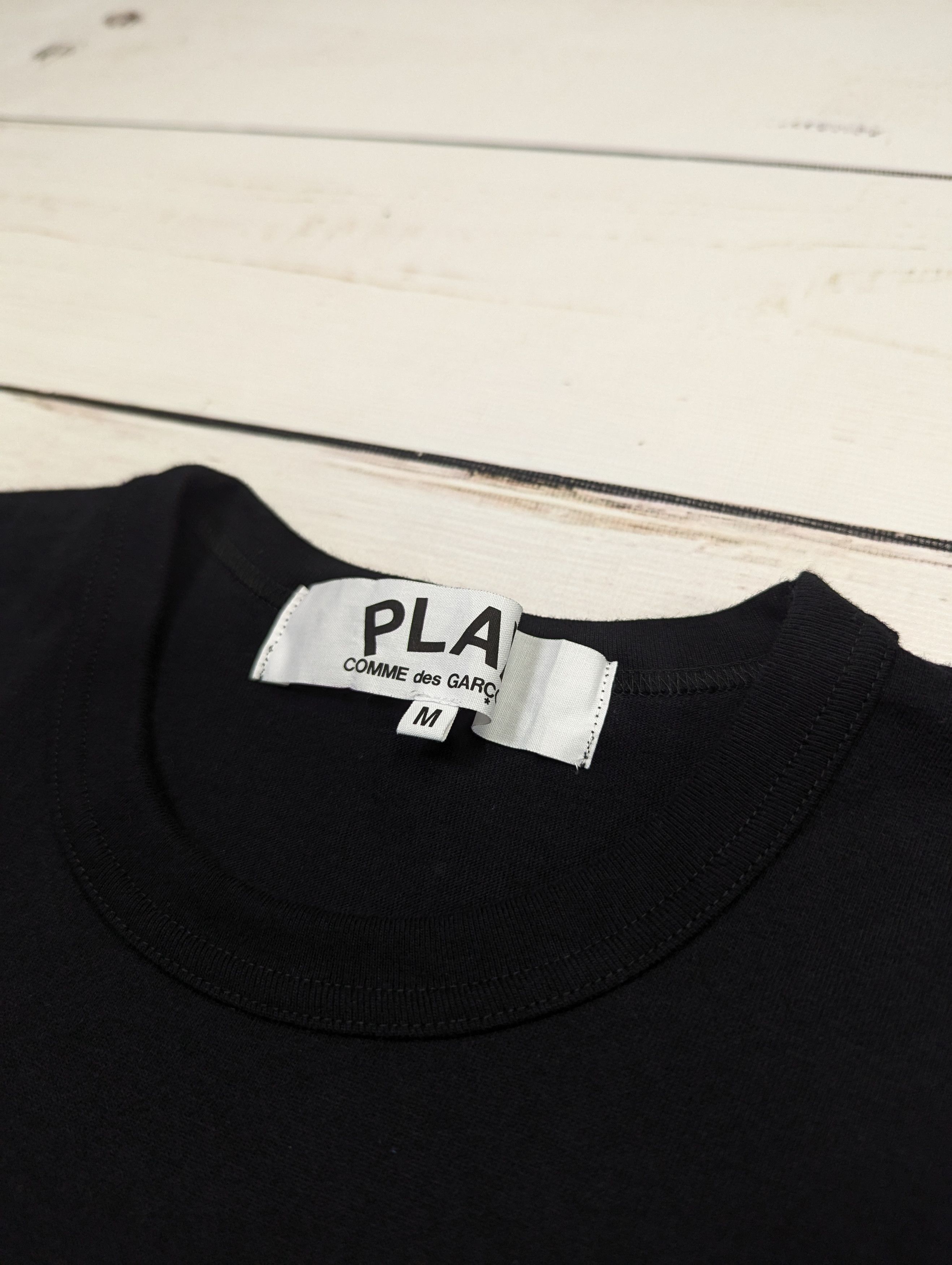 Comme des Garcons PLAY Comme Des Garcons Play black t-shirt AZ-T108 Size US M / EU 48-50 / 2 - 8 Thumbnail