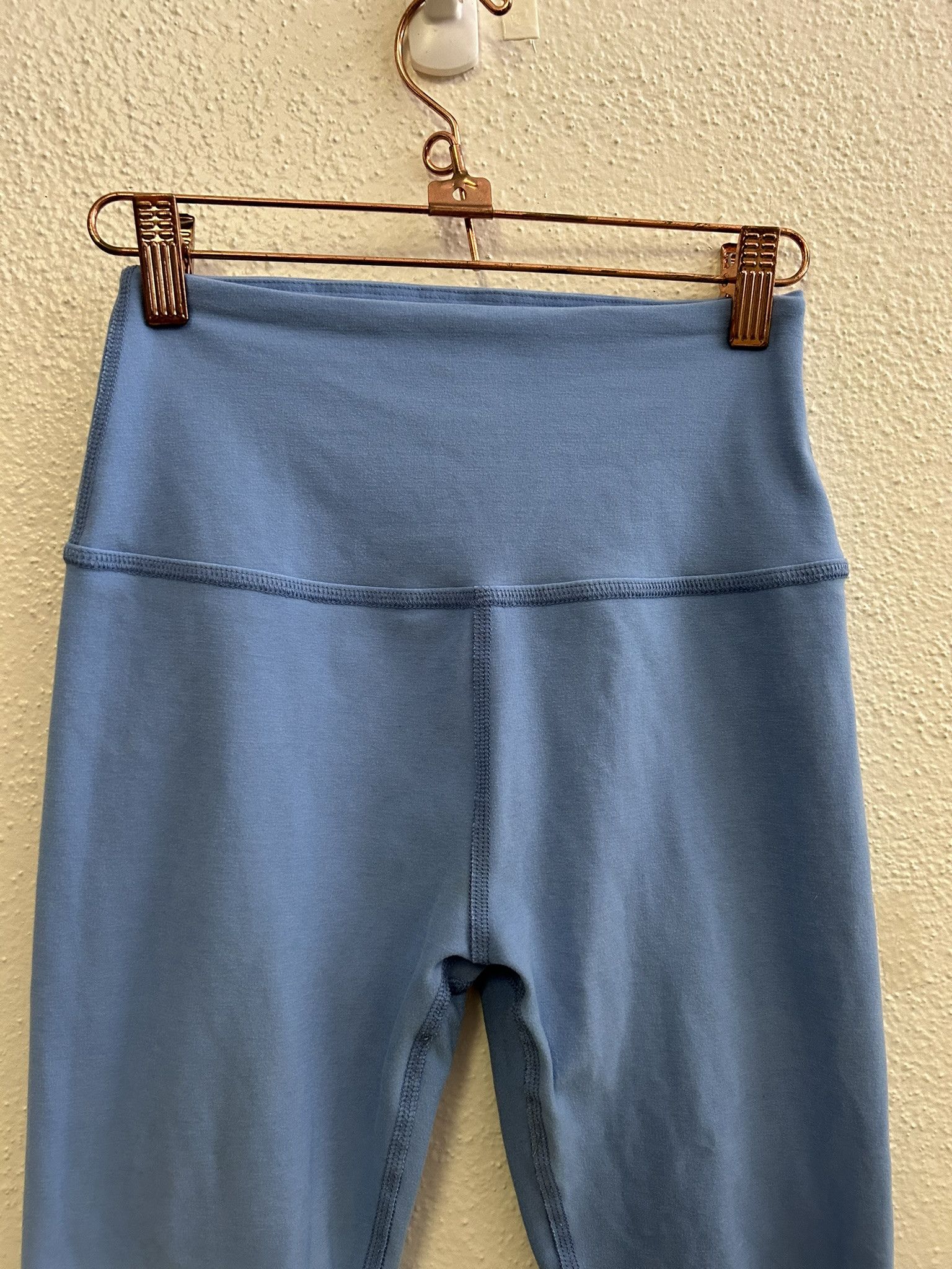 Beyond Yoga BEYOND YOGA LIGHT BLUE SOFT ATHLESURE LEGGINGS SIZE M Size 30" / US 8 / IT 44 - 2 Thumbnail
