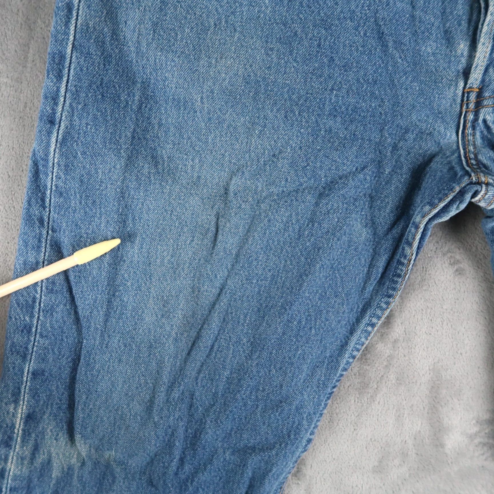 Levi's VINTAGE Levi's 501 Jeans Mens Blue 90s Denim Straight 5-Pocket USA Made Belt Loops 40x34 (38x33) Regular Fit Size US 40 / EU 56 - 4 Thumbnail