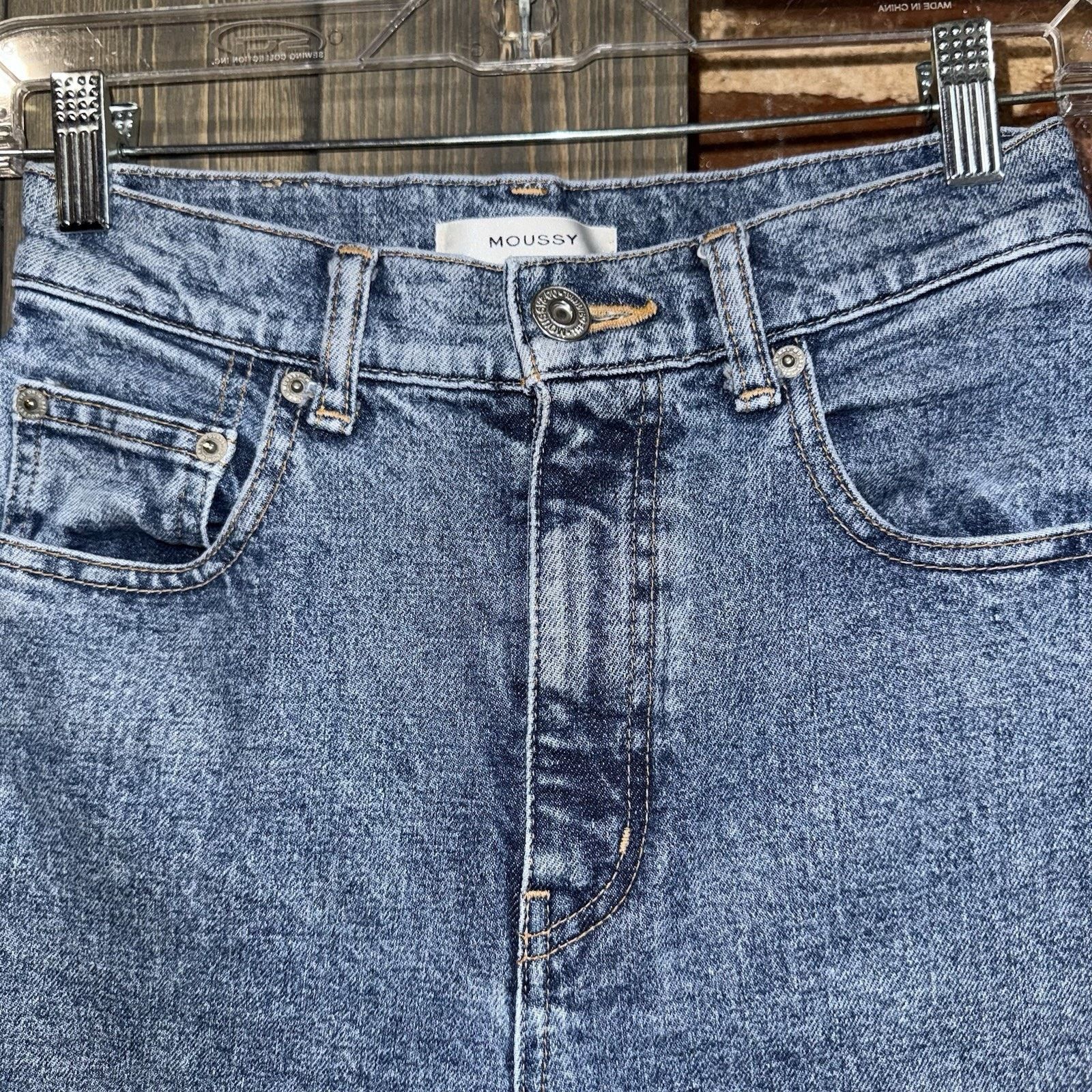MOUSSY Moussy MVS SW Flare Jean Medium Blue Wash Japan Made Sz 25 Size 25" / US 0 / IT 36 - 3 Thumbnail