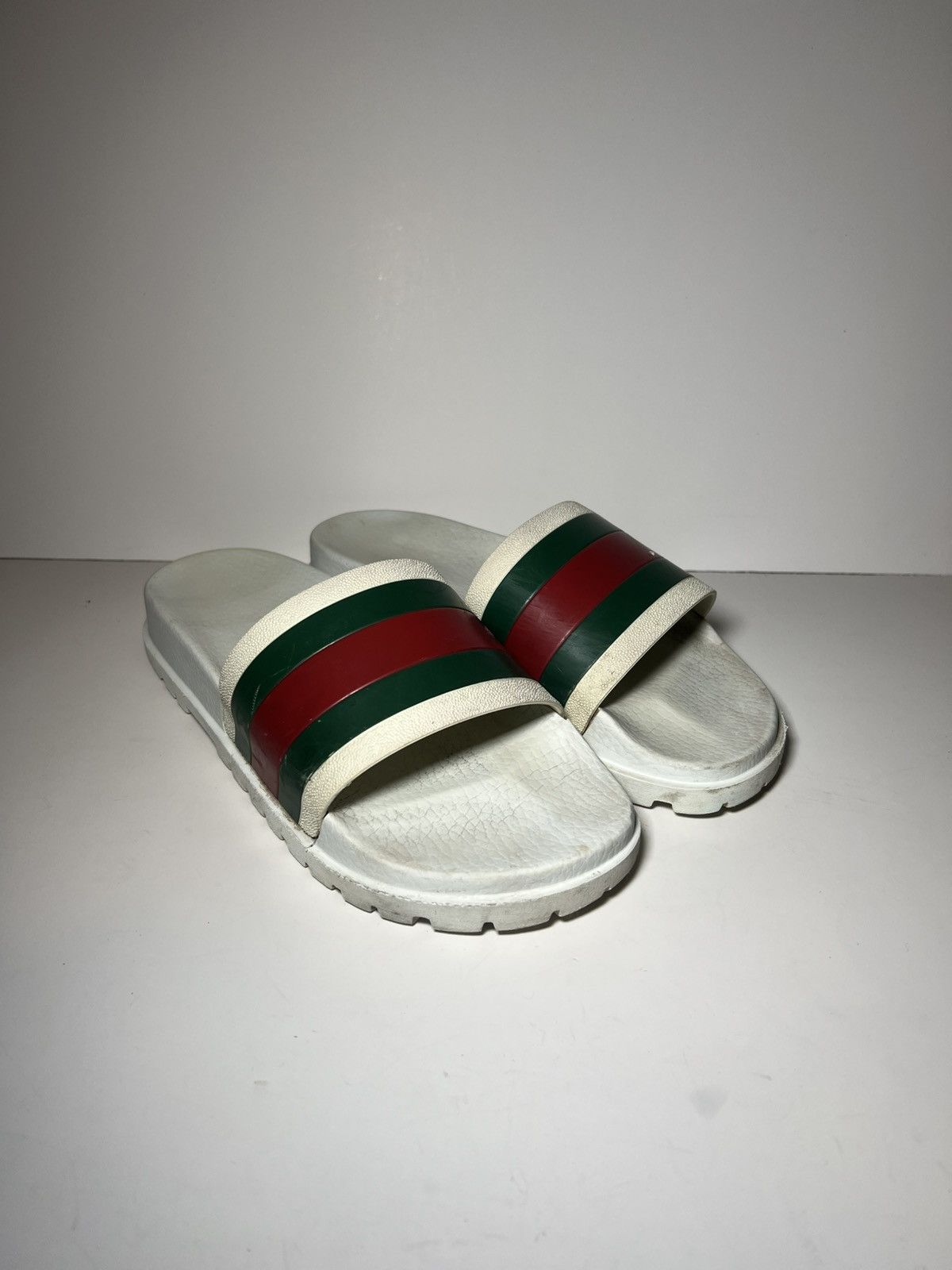 Gucci White Gucci Web slides Designer Pool slides Size US 7 / EU 40 - 1 Thumbnail