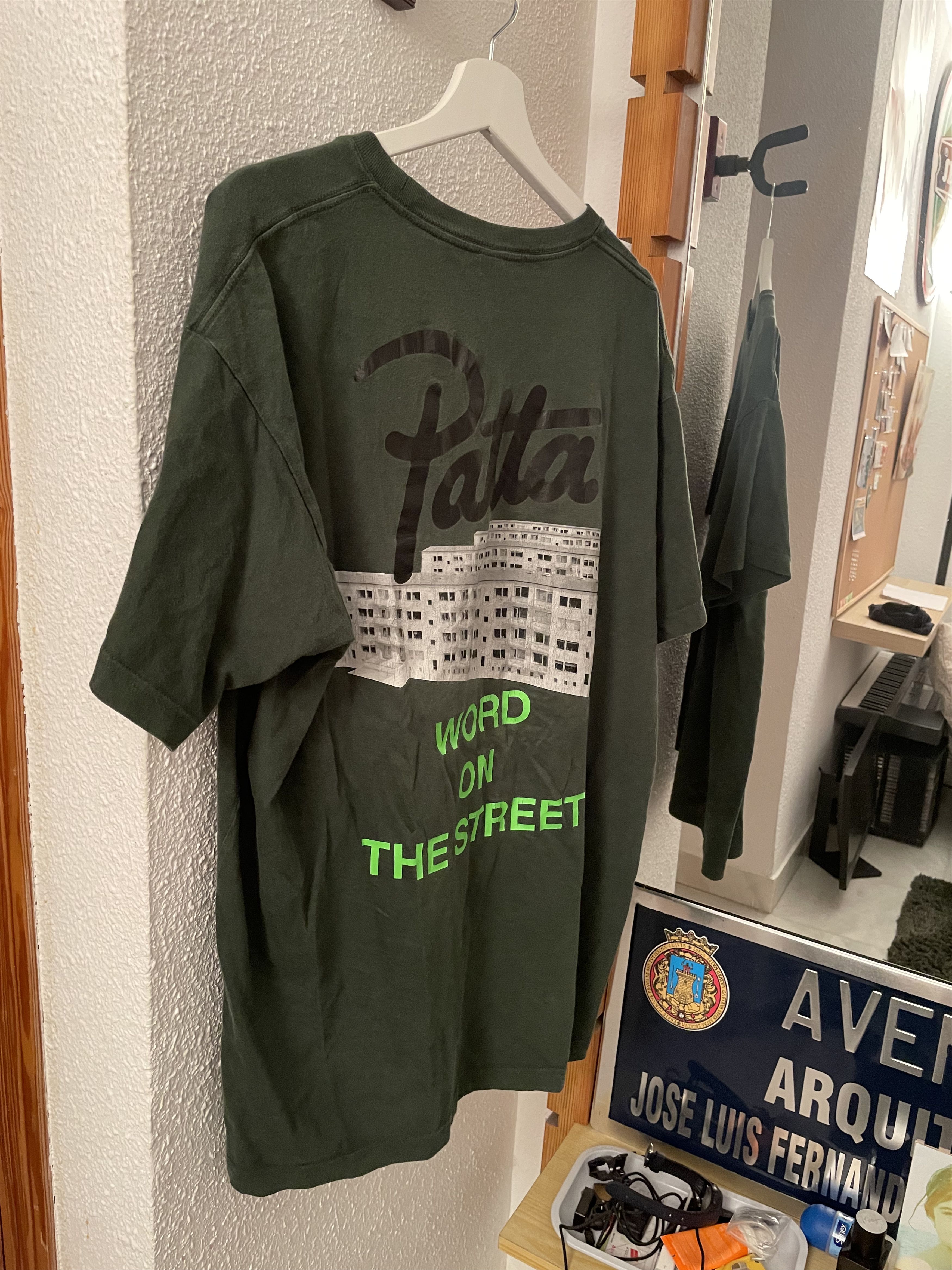 Patta Patta Word On The Street T-Shirt Size US XL / EU 56 / 4 - 2 Thumbnail