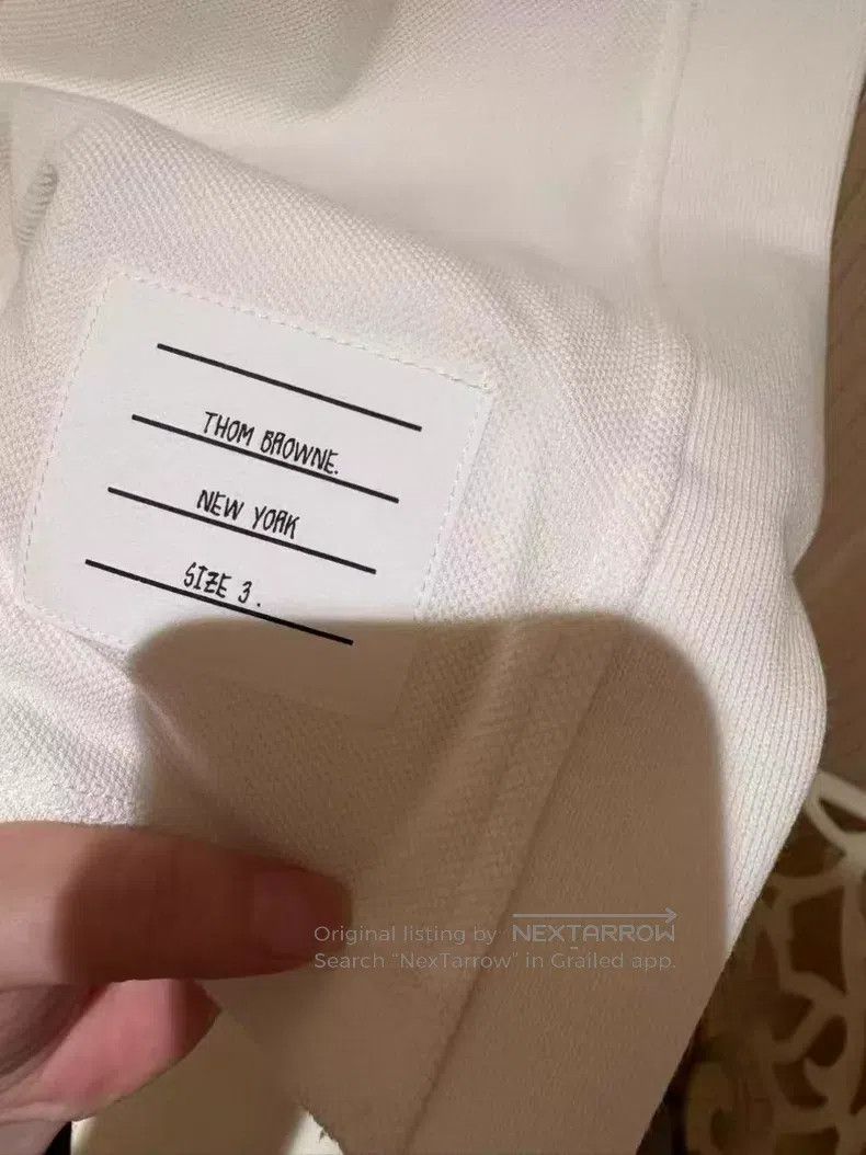 Thom Browne Thom Browne White short-sleeve T-shirt with four stripes Size US L / EU 52-54 / 3 - 2 Thumbnail