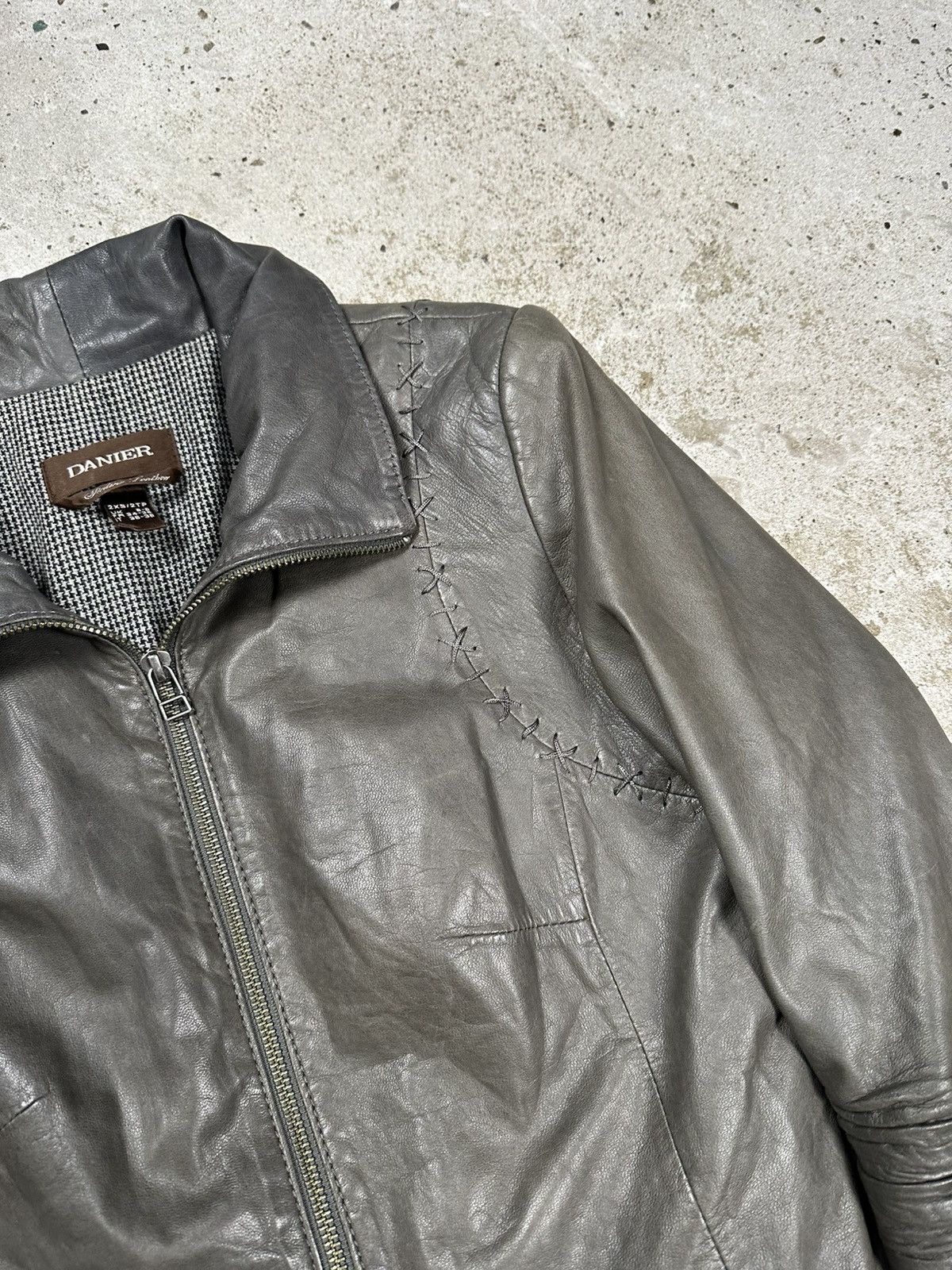 Japanese Brand Vintage Y2K Gray Genuine Leather Biker Moto Style Jacket Size XS / US 0-2 / IT 36-38 - 7 Thumbnail