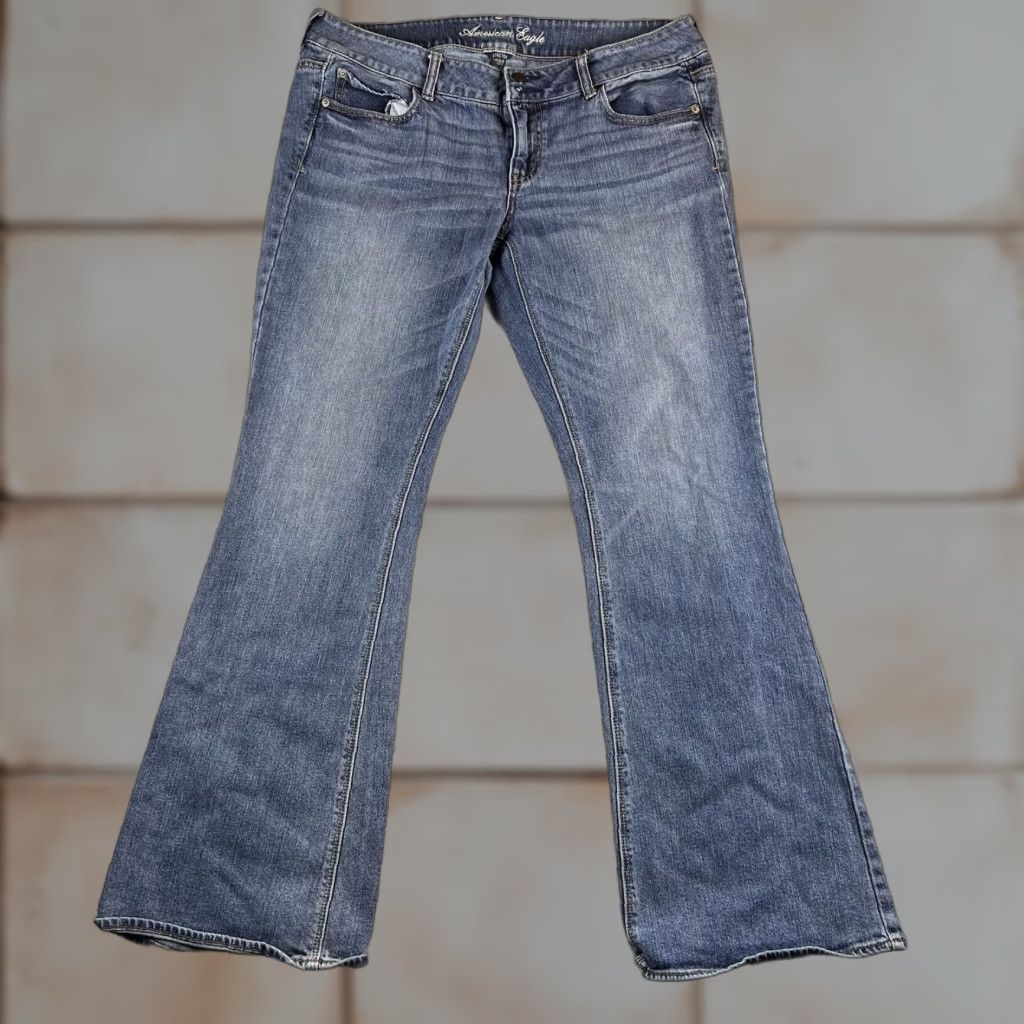 American Eagle Outfitters American Eagle Outfitters Jeans Women 14L Bootcut Low Rise Dark Wash Stretch Denim 31in inseam Size 36" / US 14 / IT 50 - 1 Thumbnail