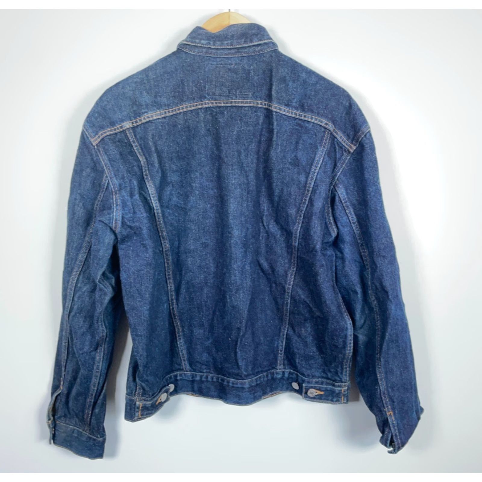 Guess VINTAGE GUESS Jeans Jacket Mens XL Dark Blue Denim Unlined Trucker 90s Retro Button Front Spin? Size US 36 / EU 52 - 2 Thumbnail