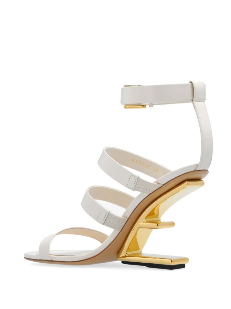 Fendi o1s1wg110525 Sandals in White Size US 6.5 / IT 36.5 - 3 Thumbnail