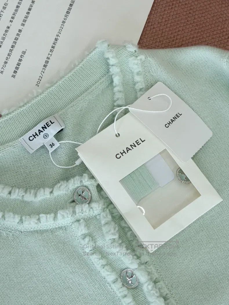 Chanel Chanel 25S mint green cashmere lace knitted cardigan coat Size XS / US 0-2 / IT 36-38 - 2 Thumbnail