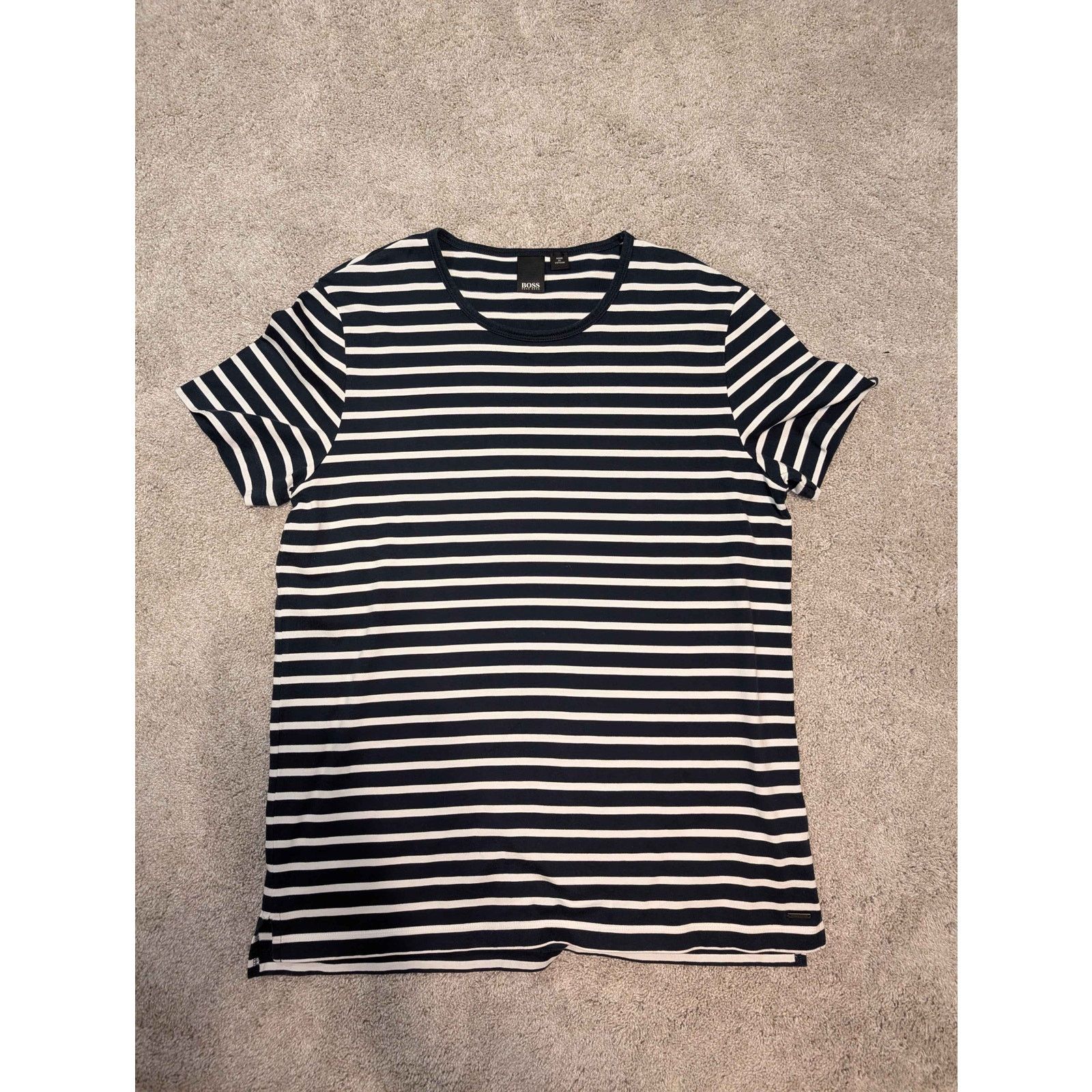 Hugo Boss Hugo Boss Mens Striped Tshirt XXL Size US XXL / EU 58 / 5 - 2 Thumbnail