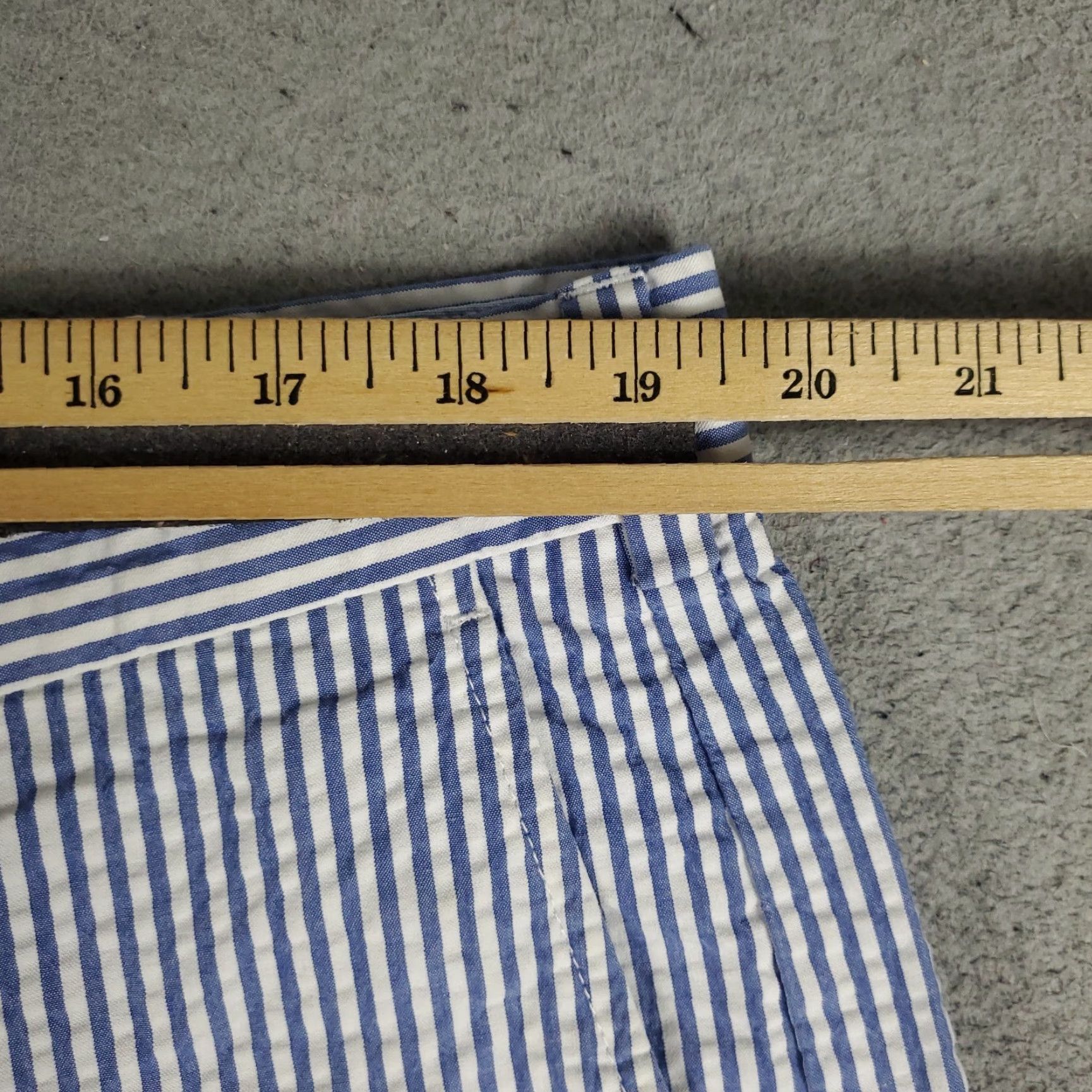Brooks Brothers VINTAGE Brooks Brothers Men's Chino Shorts Size 40 Blue Stripe Flat Front Cotton Summer Size US 40 / EU 56 - 4 Thumbnail