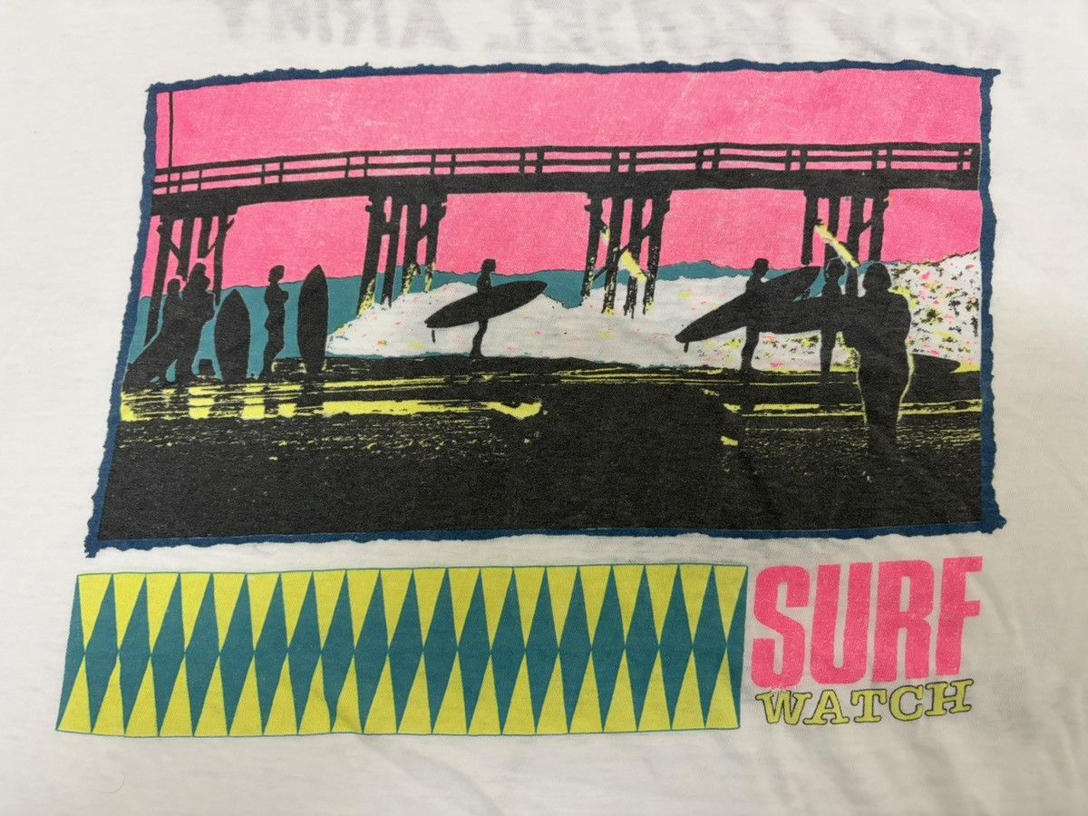 Vintage RARE 🔥 80s SURF WATCH X NEW MODEL ARMY BAND TEE DISTRESSED Size US L / EU 52-54 / 3 - 5 Thumbnail