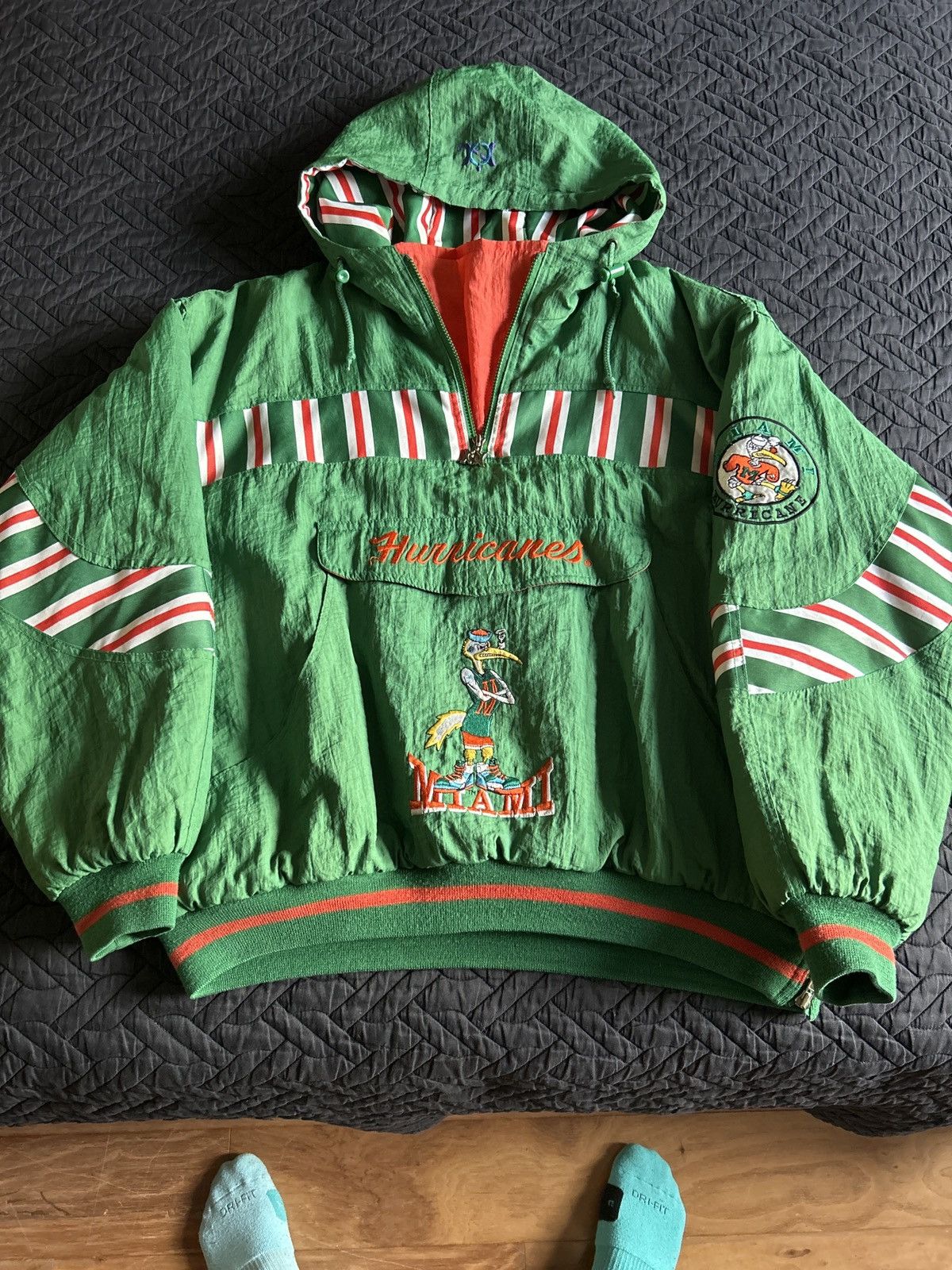 Vintage Miami hurricanes jacket Size US L / EU 52-54 / 3 - 1 Thumbnail