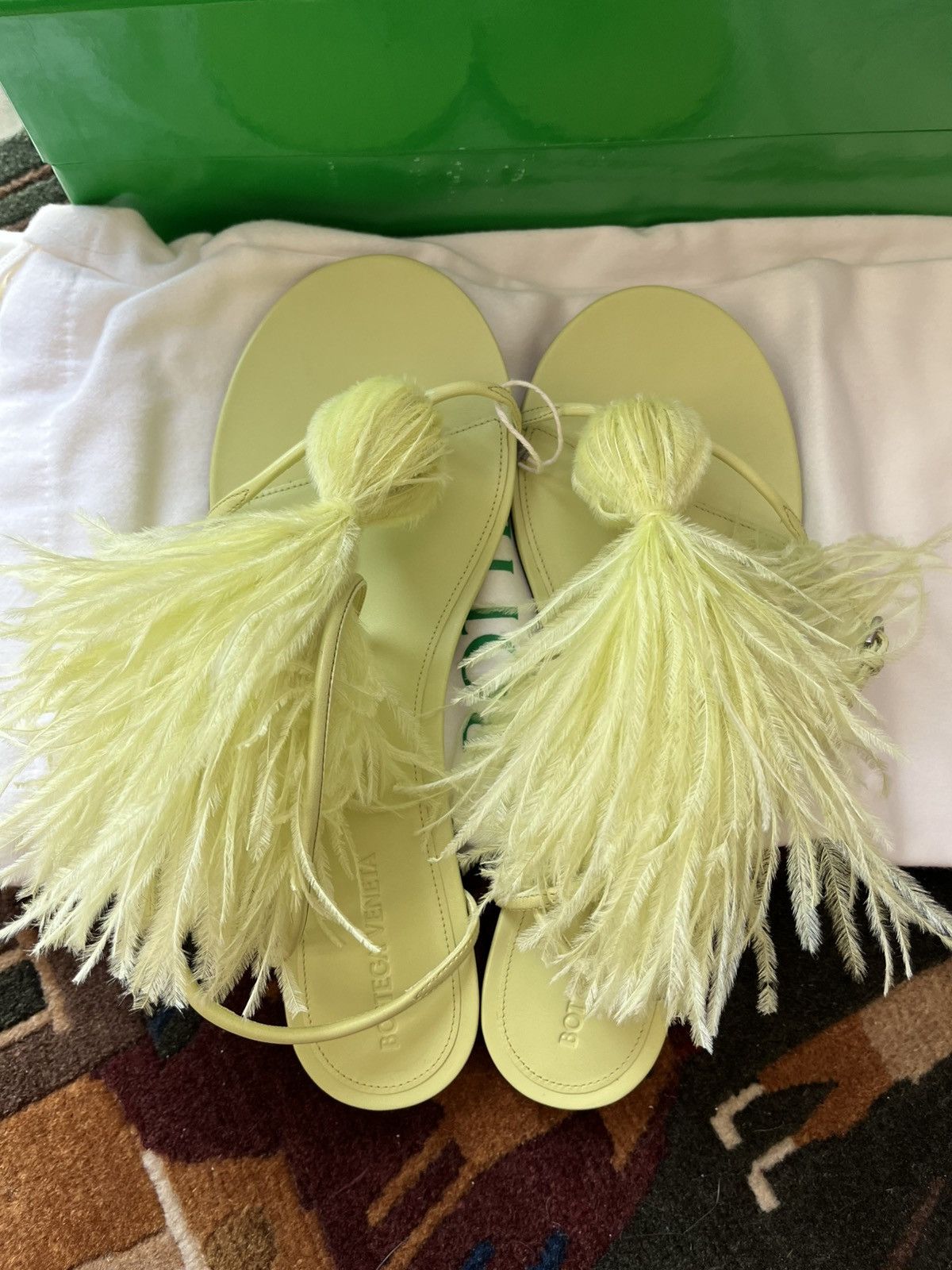 Bottega Veneta BNWB Bottega Veneta Feather Sandals EU38.5 Size US 8.5 / IT 38.5 - 9 Thumbnail