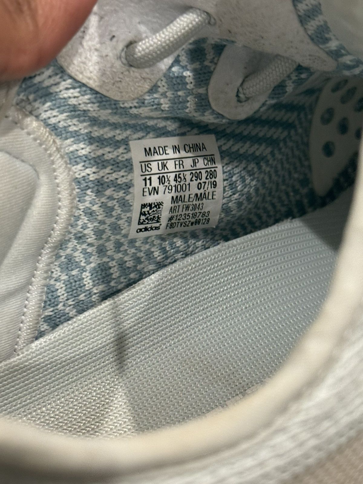 Yeezy Yeezy 350 white cloud 2019 Size US 11 / EU 44 - 5 Thumbnail