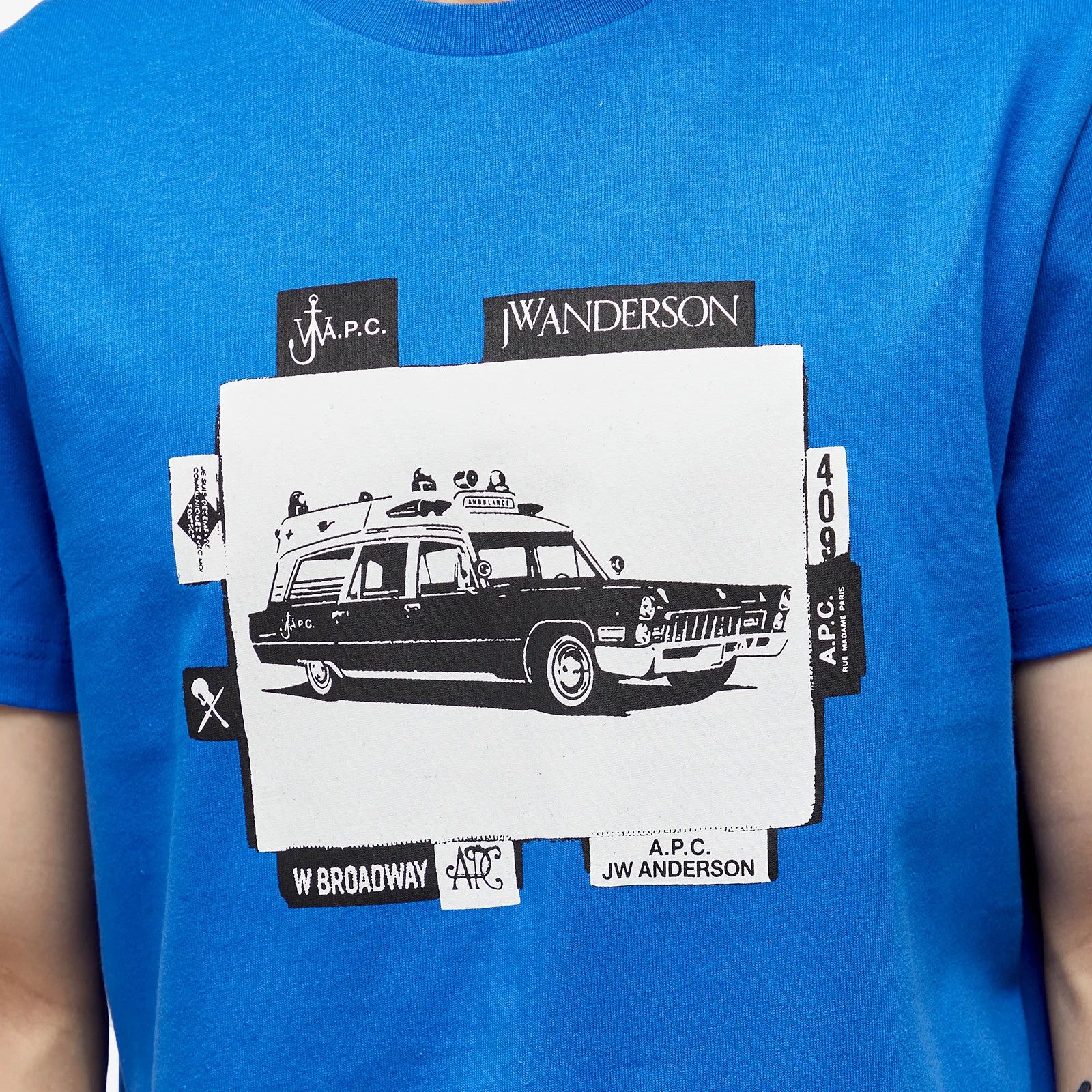 A.P.C. × JW Anderson A.P.C. X JW ANDERSON GRAPHIC logo T-SHIRT size S Size US S / EU 44-46 / 1 - 5 Thumbnail