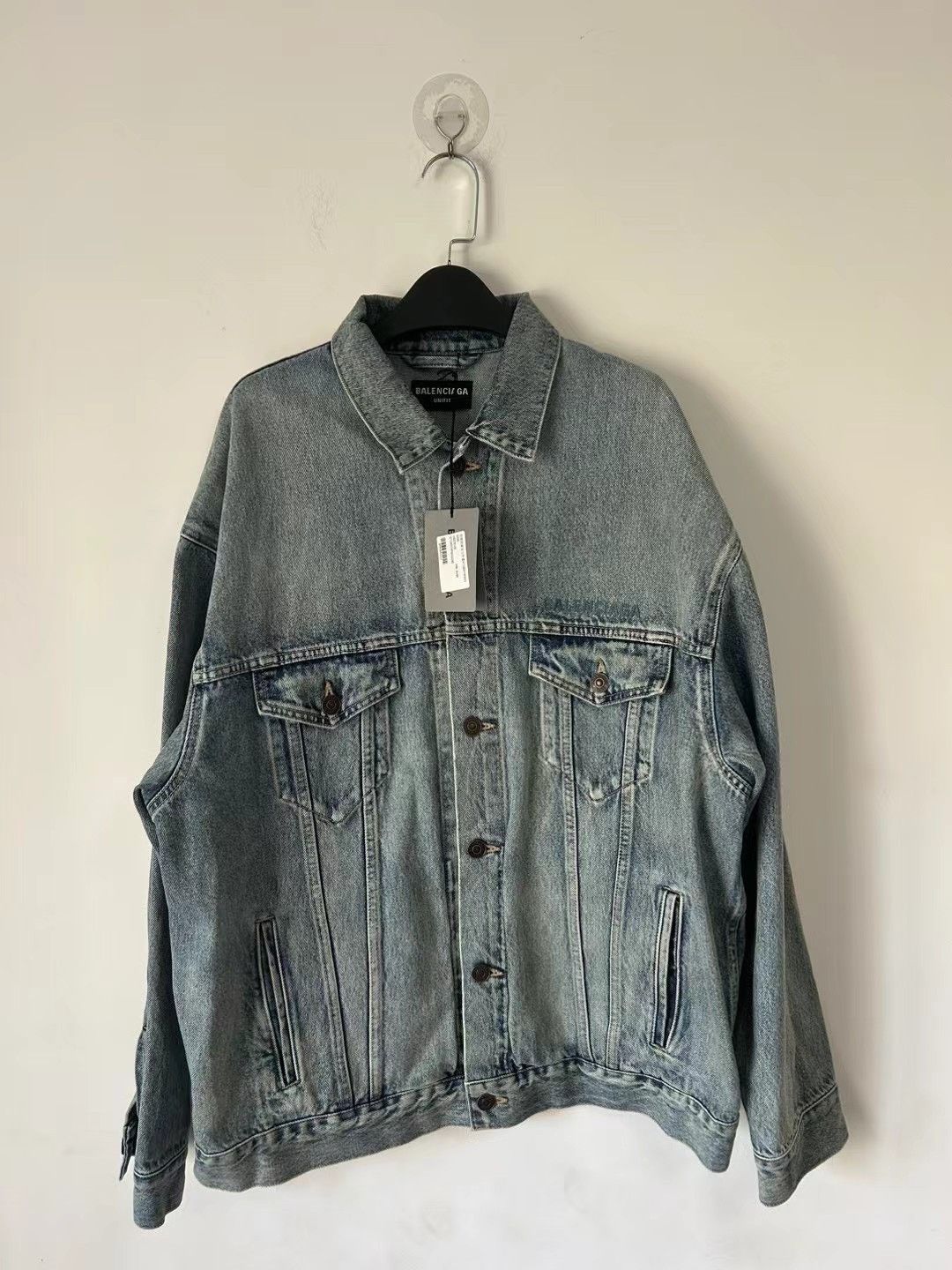 Balenciaga Balenciaga washed and worn-in chest jacket 2501-Nextarrow Size US S / EU 44-46 / 1 - 1 Thumbnail