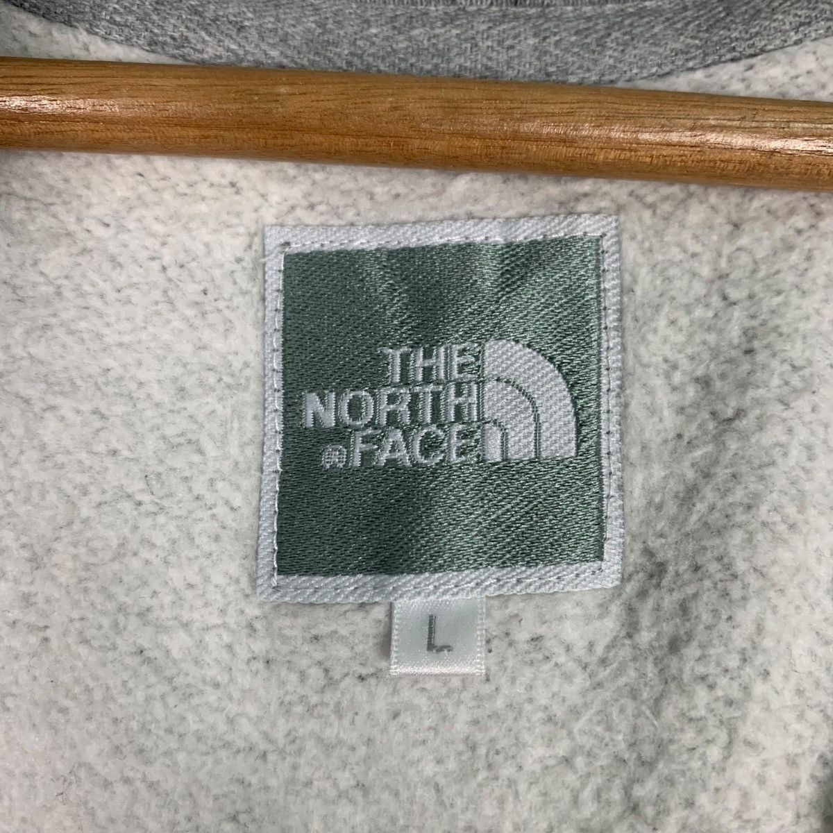 The North Face THE NORTH FACE Embroidered Big Logo Zipper Hoodies #0759-C34 Size L / US 10 / IT 46 - 17 Thumbnail