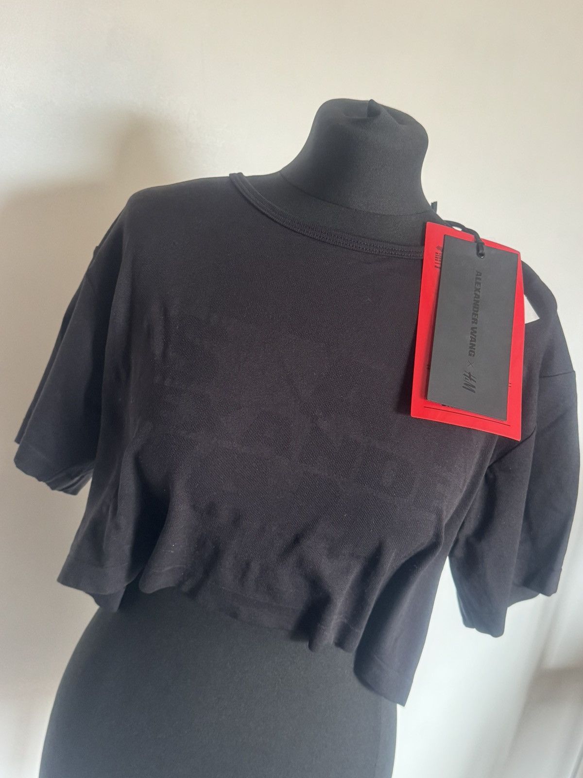 Alexander Wang Alexander Wang X HM stretchy white crop top Size M / US 6-8 / IT 42-44 - 2 Thumbnail