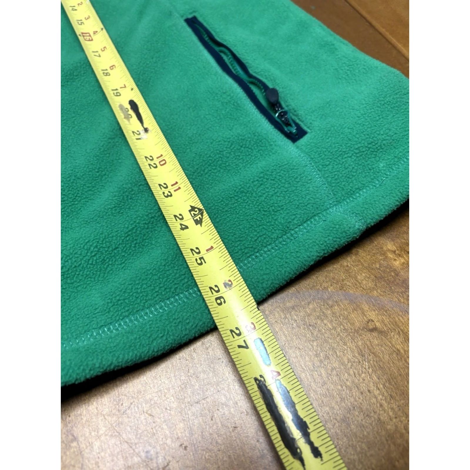 Vineyard Vines Vineyard Vines Green Harbor Fleece Vest Full Zip Men’s Size M Q6 Vest Green M Mens Size US M / EU 48-50 / 2 - 4 Thumbnail