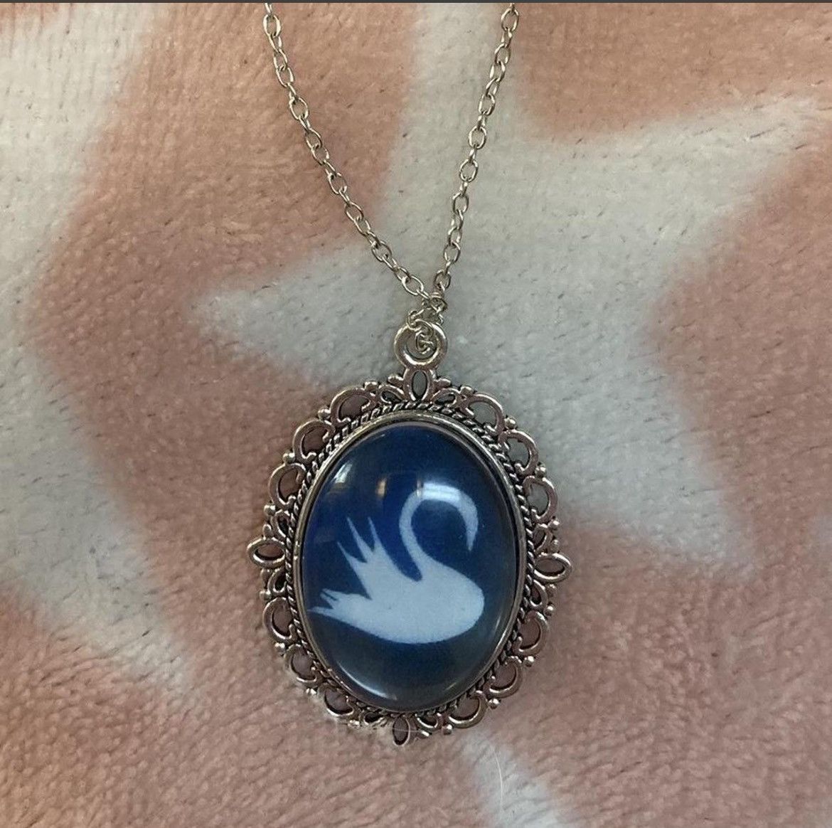 Handmade Mazzy Star Among My Swan pendant necklace Size ONE SIZE - 1 Preview