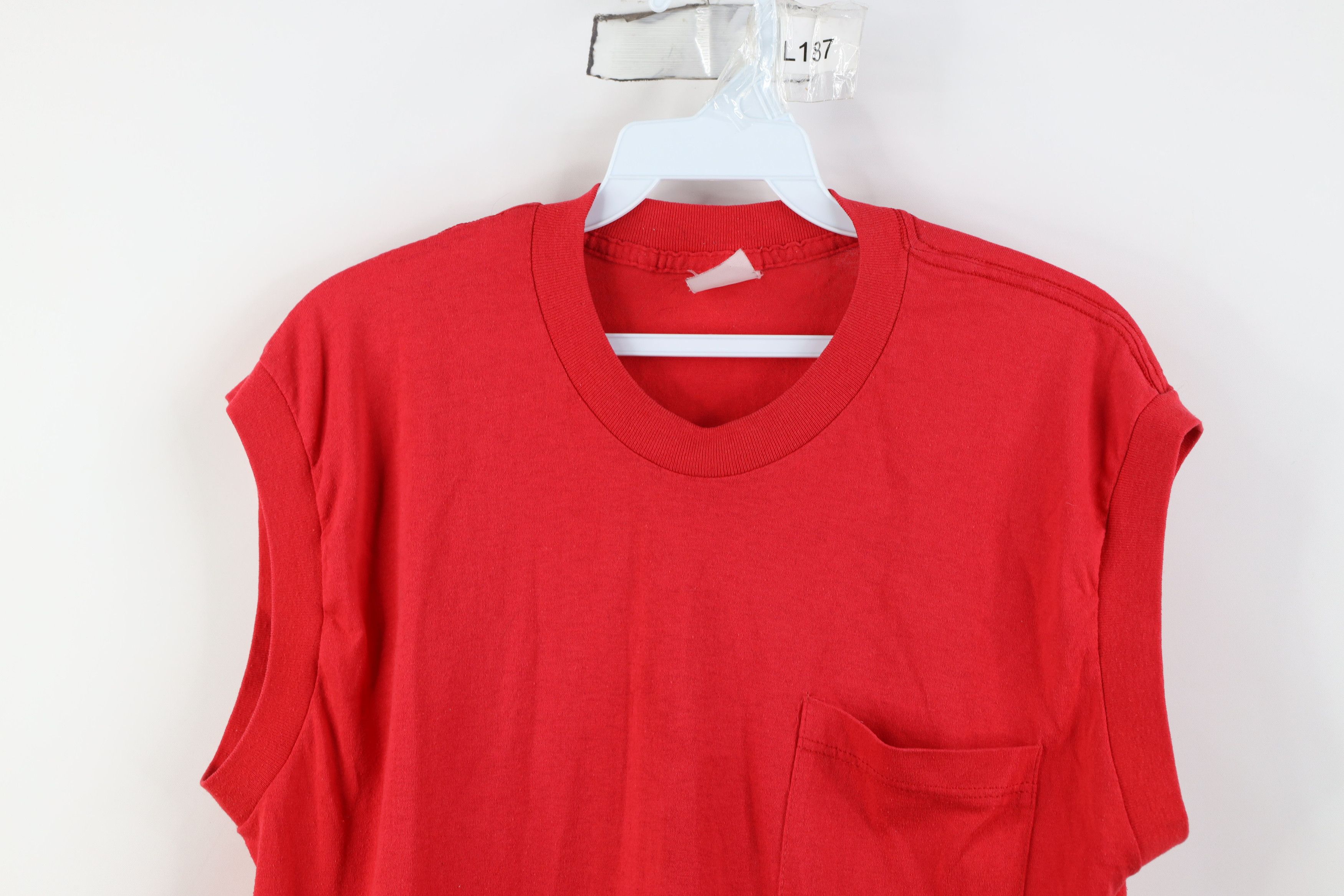 Vintage Vintage 90s Streetwear Blank Sleeveless Muscle T-Shirt Red Size US L / EU 52-54 / 3 - 2 Thumbnail