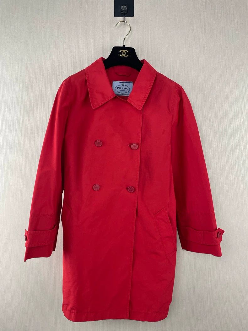 Prada PradaMedium and long windbreaker coat 2503-Nextarrow Size M / US 6-8 / IT 42-44 - 1 Thumbnail