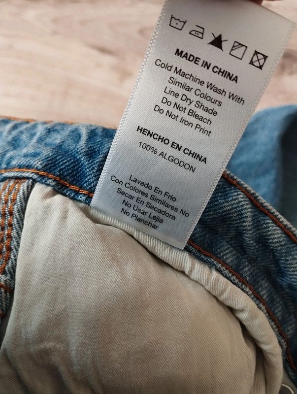 Butter Goods Butter Goods Flower jeans Skate street size 32 M/L Size US 32 / EU 48 - 9 Thumbnail
