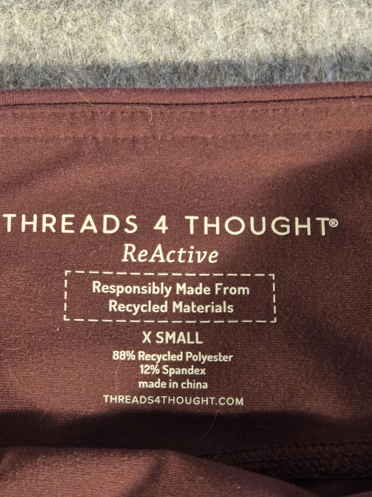 Threads 4 Thought Ecofriendly Threads 4 Love Leggins Sz XS Yoga Gym Pilates Size 26" / US 2 / IT 38 - 4 Thumbnail