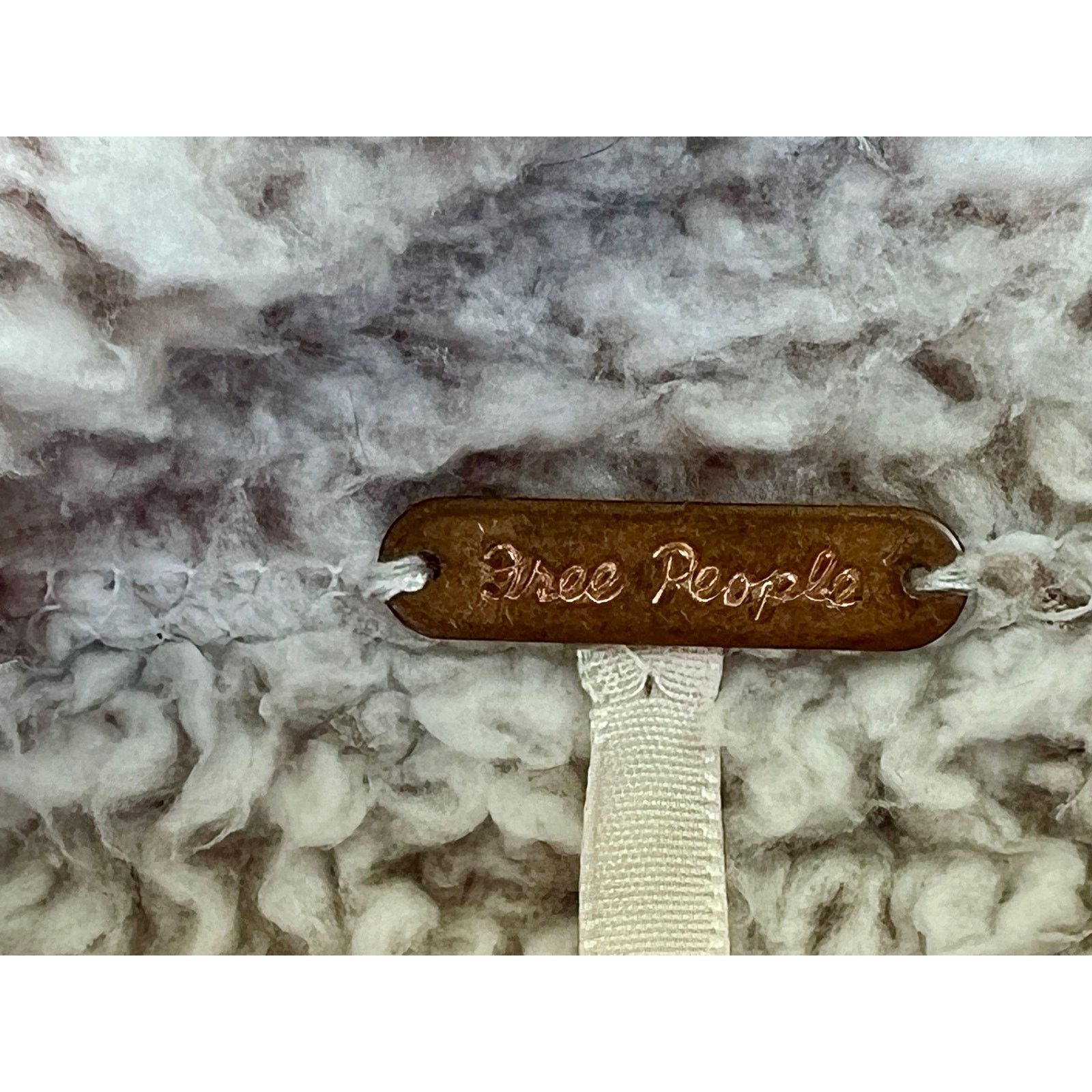 Free People Free People Wild Hearts XS Sherpa Cropped Cowl Sweatshirt Size XS / US 0-2 / IT 36-38 - 7 Thumbnail