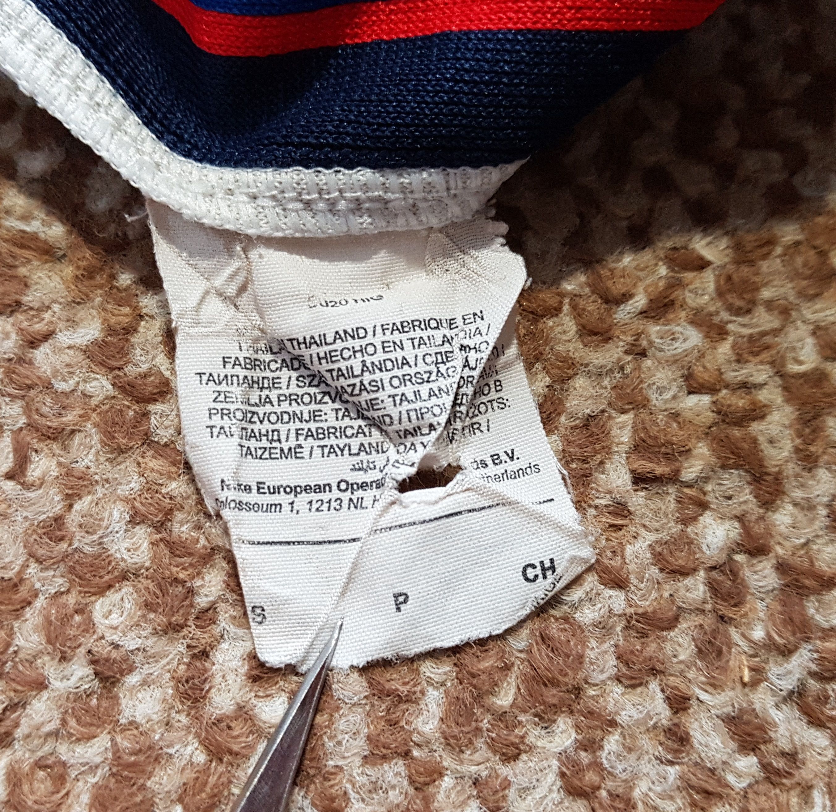Nike Nike England Authentic Home Jersey 2020 Vaporknit Soccer S Size US S / EU 44-46 / 1 - 12 Thumbnail