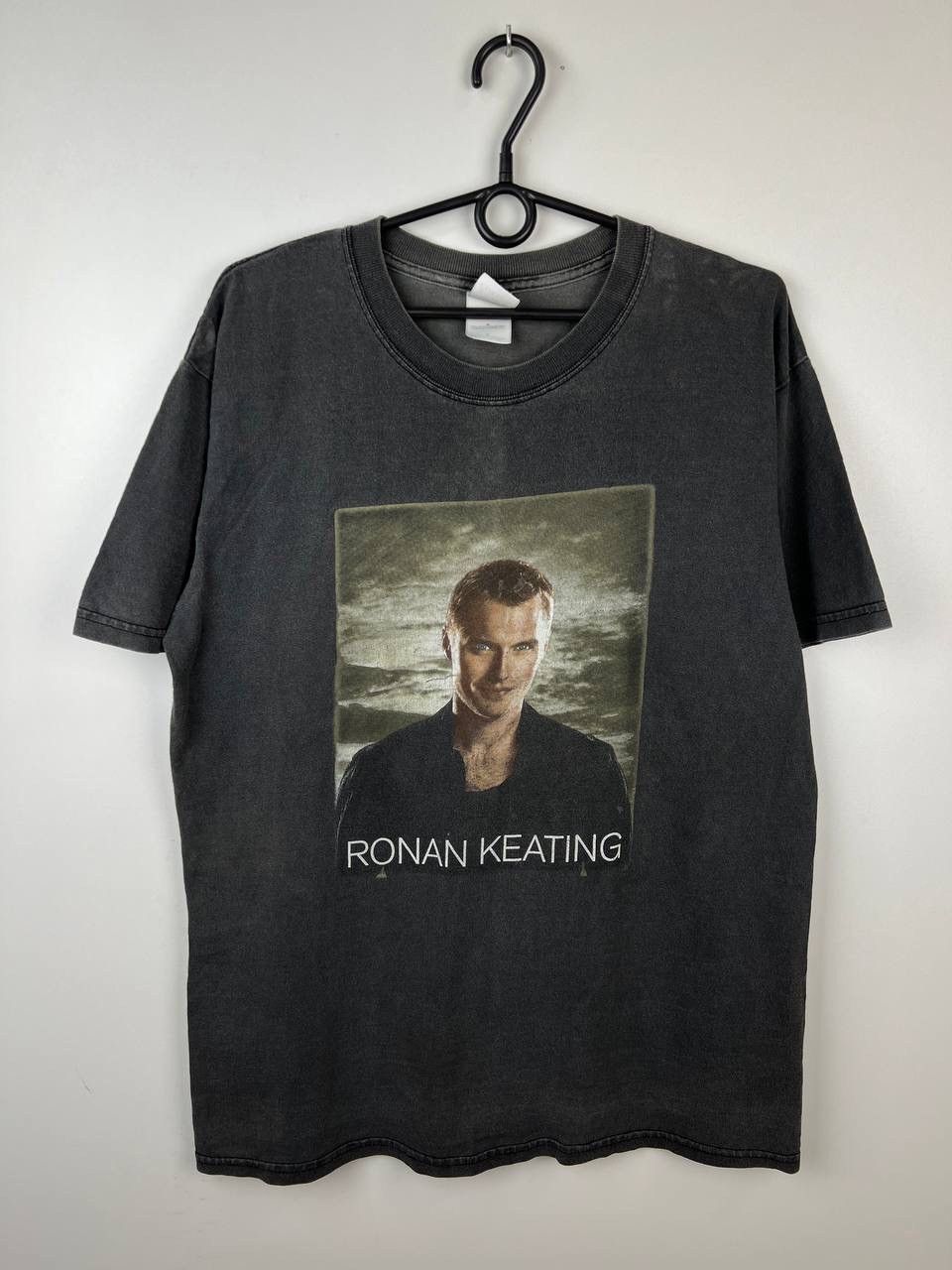 Vintage Ronan Keating Destination Tour 2002 vintage size M Size US M / EU 48-50 / 2 - 1 Thumbnail