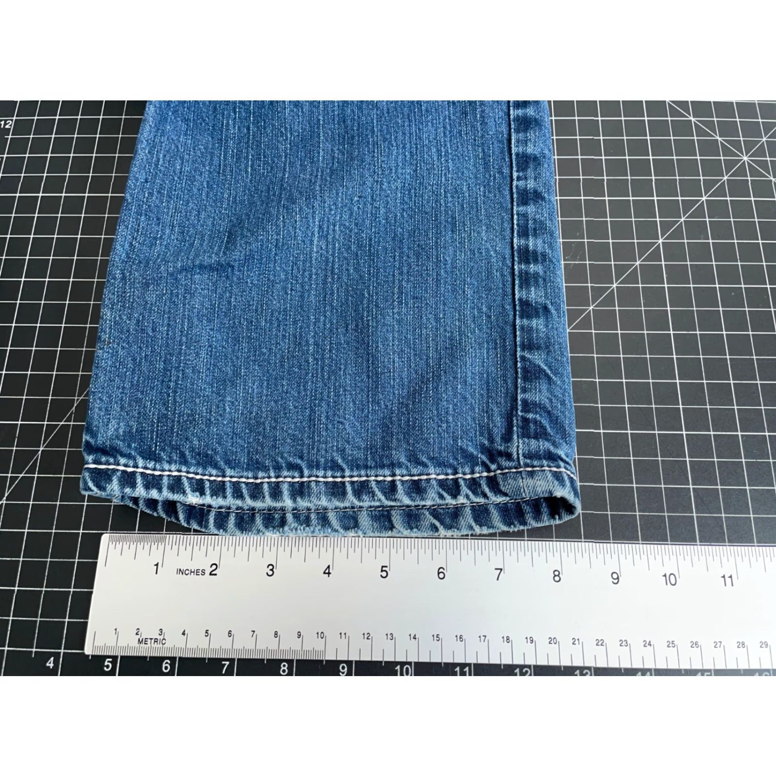 Vintage VINTAGE Buckle BKE Tyler Straight Jeans Men's 32 Blue Denim Mid Rise Regular Fit 31 Inseam Grunge Hipster Size US 32 / EU 48 - 7 Thumbnail