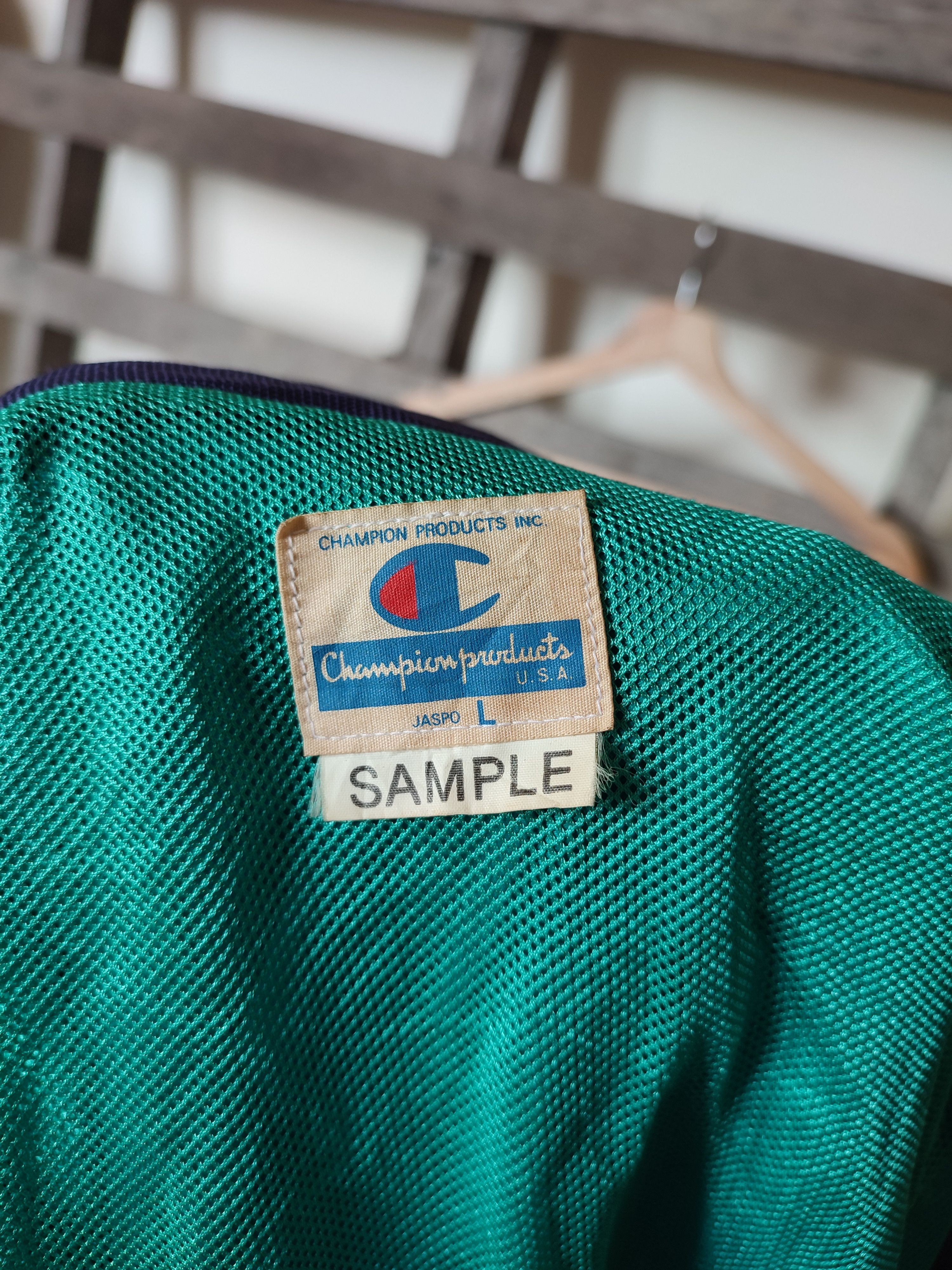 Champion 90s CHAMPION PRODUCT VINTAGE WINDBREAKER Size US L / EU 52-54 / 3 - 8 Thumbnail