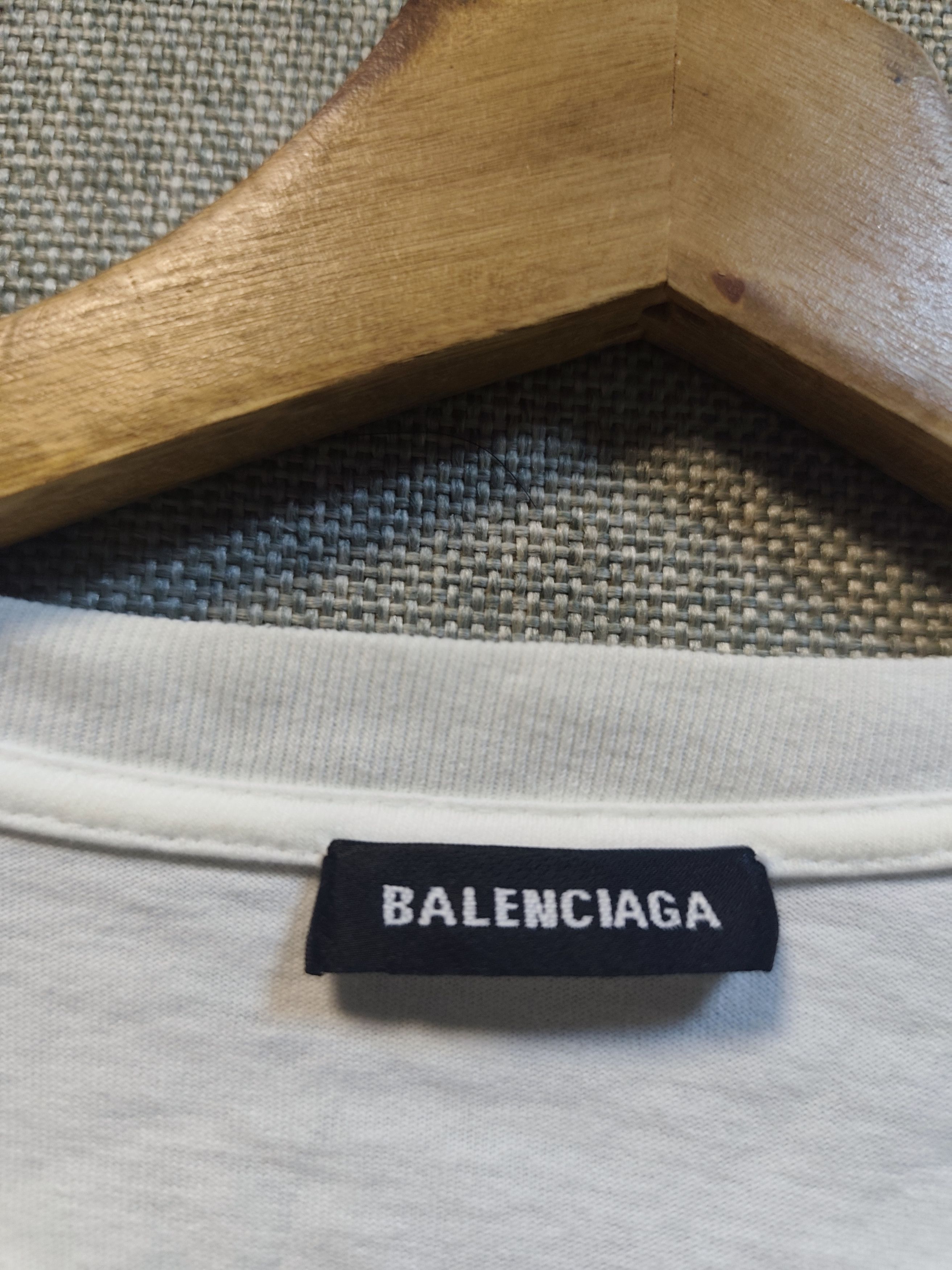 Balenciaga Balenciaga Lipstick Tee Size US L / EU 52-54 / 3 - 6 Thumbnail